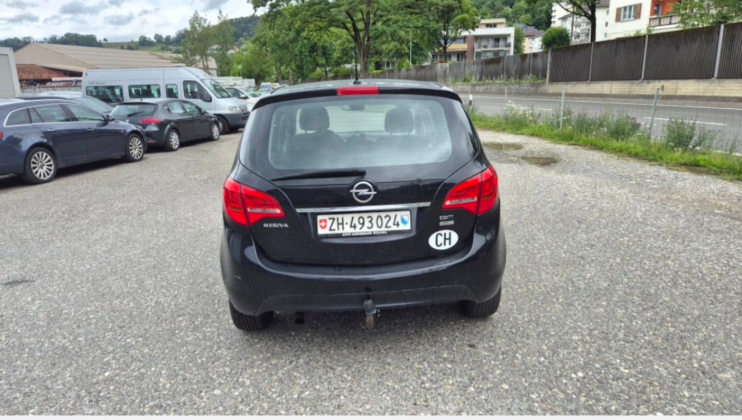 OPEL Meriva 1.7 CDTi Enjoy Automatic-image-6