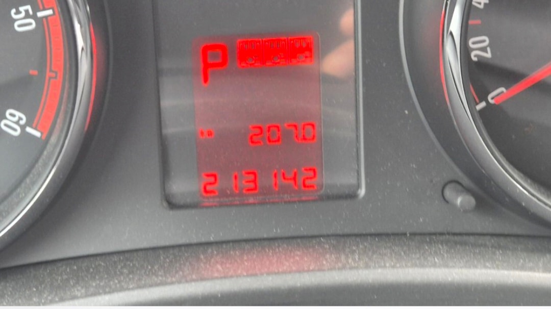 OPEL Meriva 1.7 CDTi Enjoy Automatic-image-12