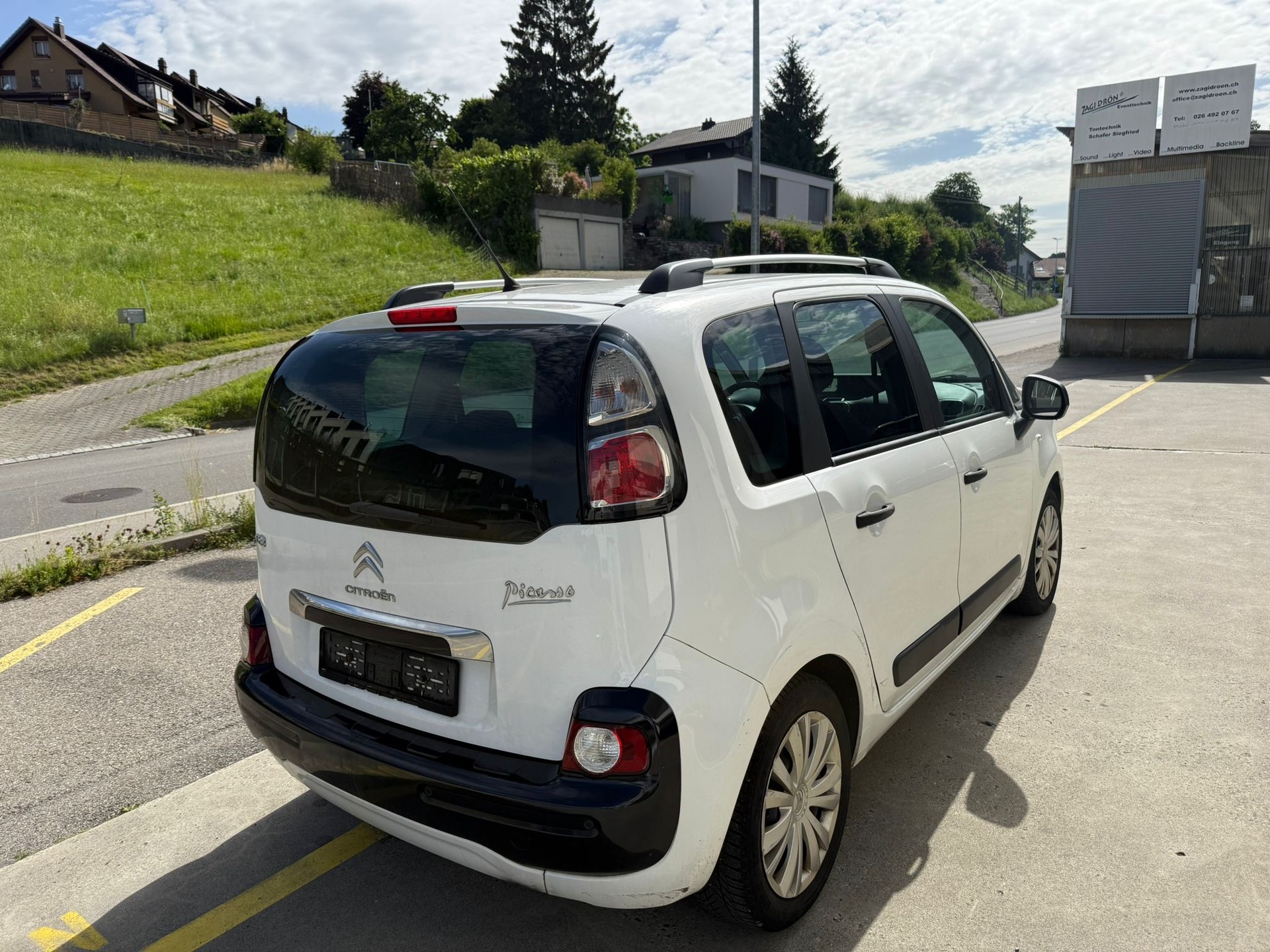 CITROEN C3 Picasso 1.2 Pure Tech Feel Edition-image-3