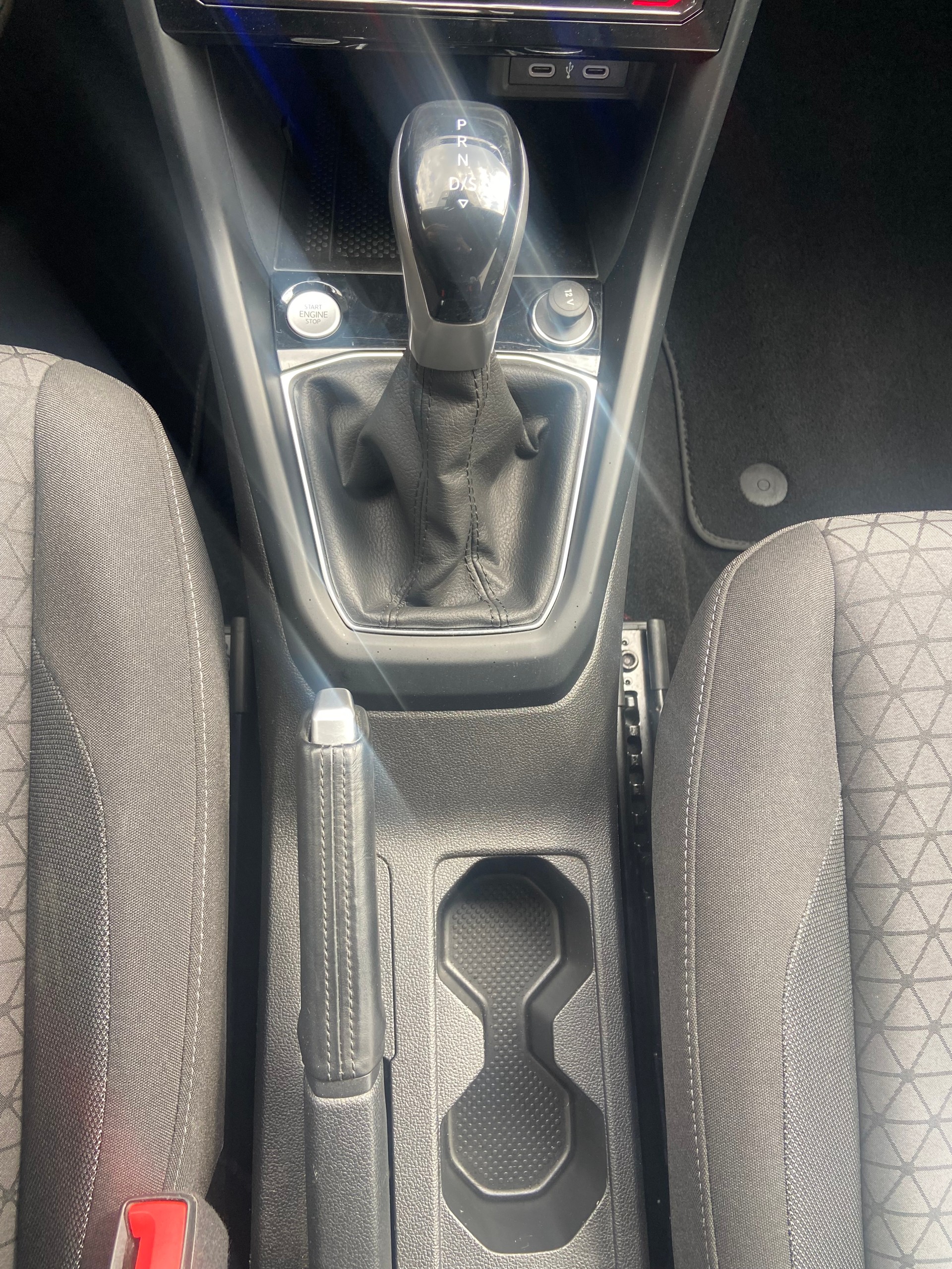 VW T-Cross 1.0 TSI Life DSG-image-13