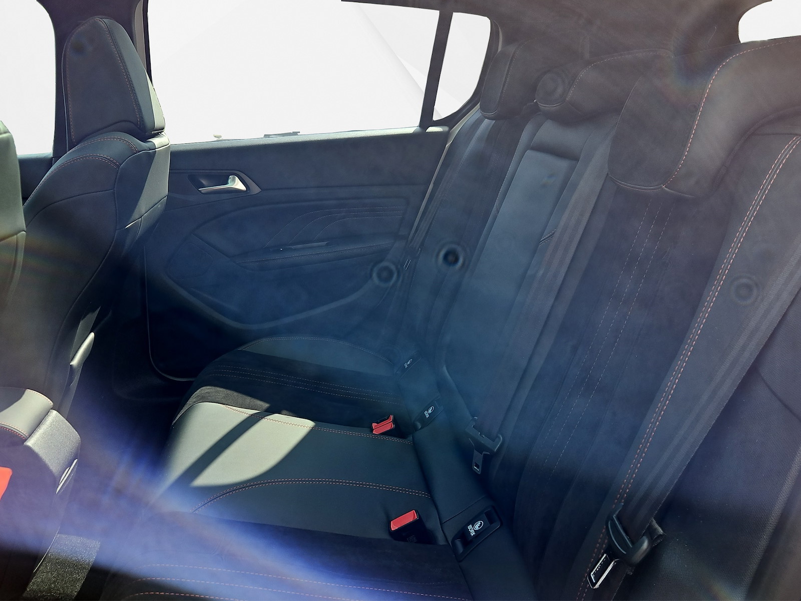PEUGEOT 308 1.6 PureTech GT-image-9