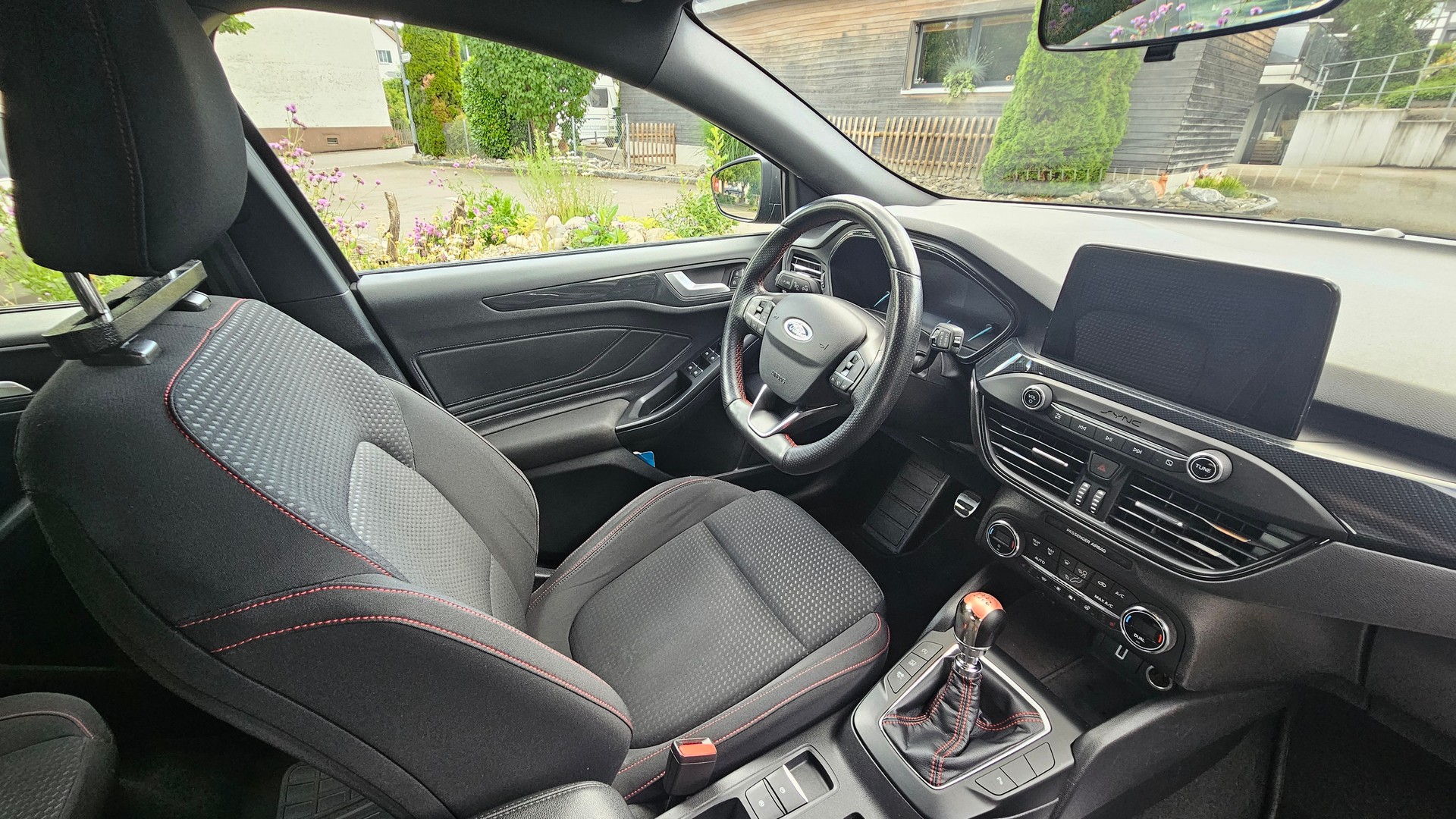 FORD 1.0i EcoB 125 ST-Line-image-3