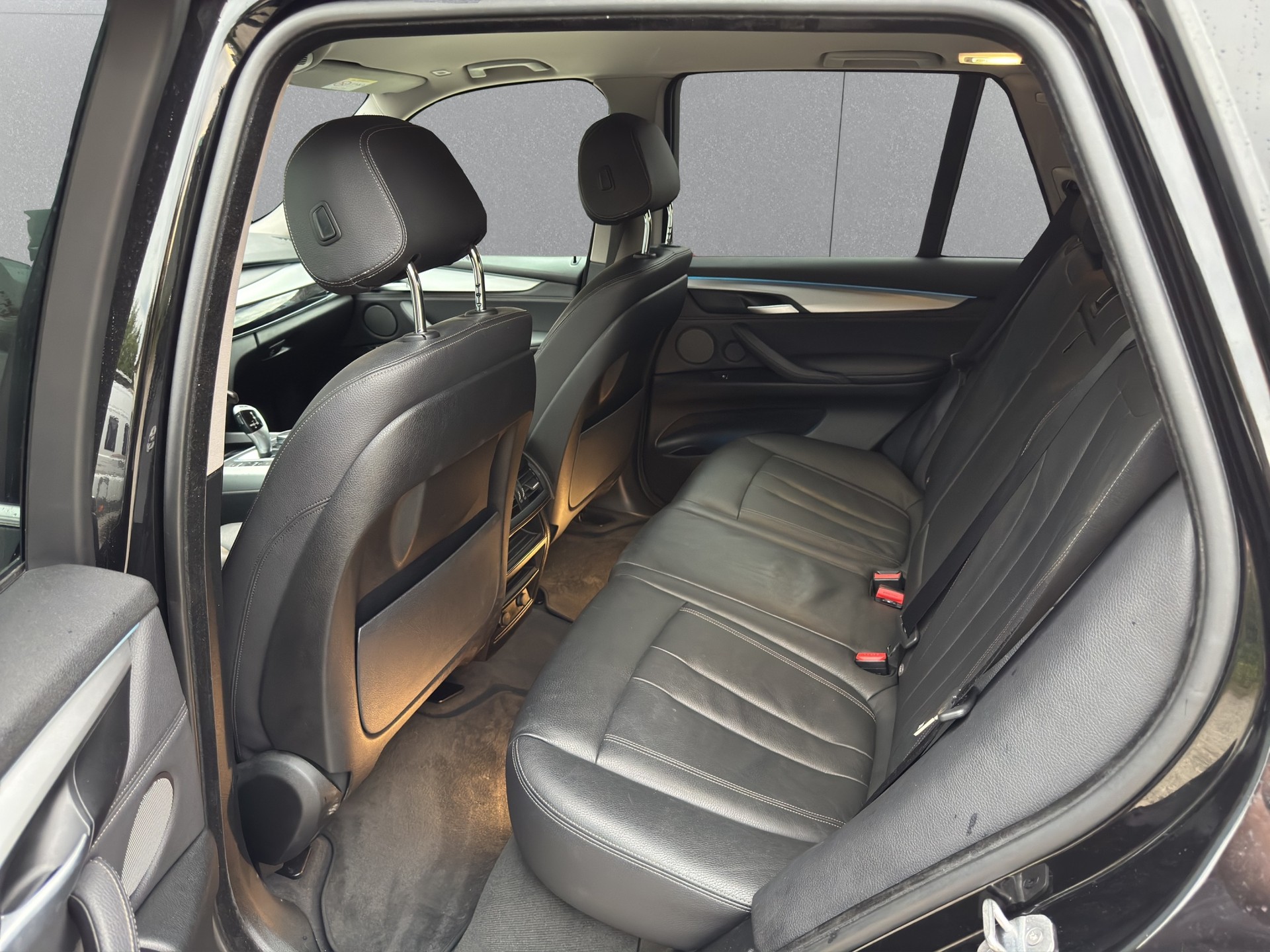 BMW X5 xDrive 40d Steptronic-image-9