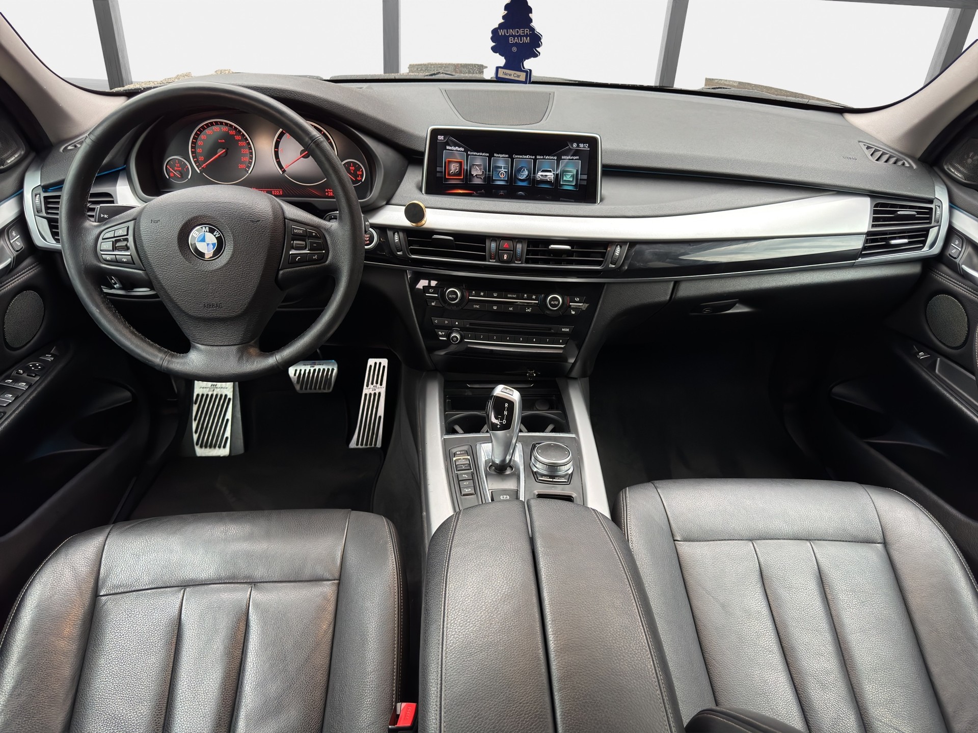 BMW X5 xDrive 40d Steptronic-image-10