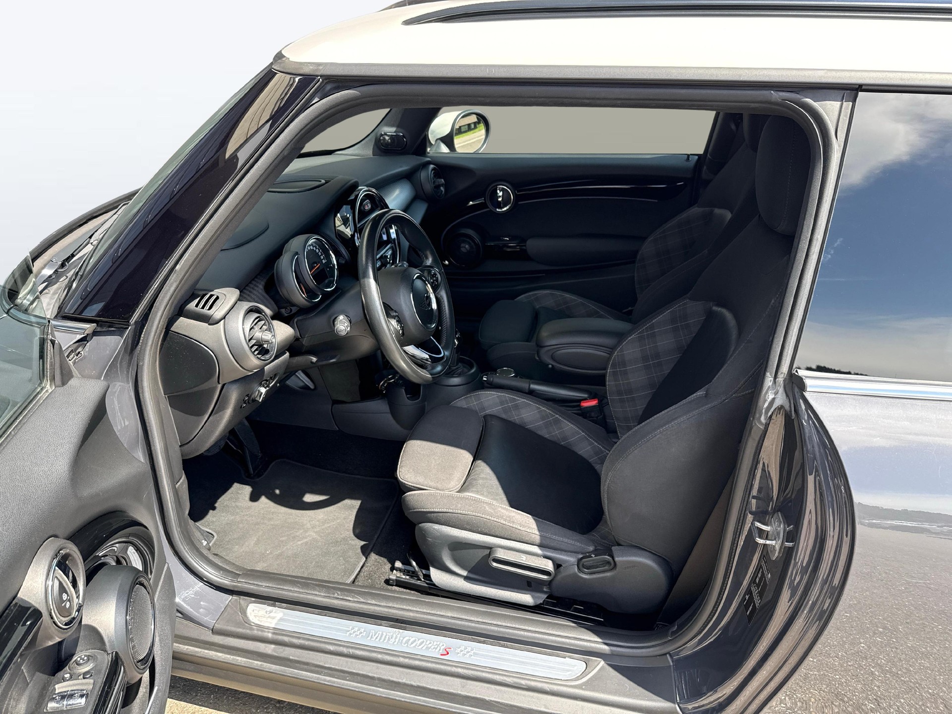 MINI F56 2.0 SD Cooper-image-9