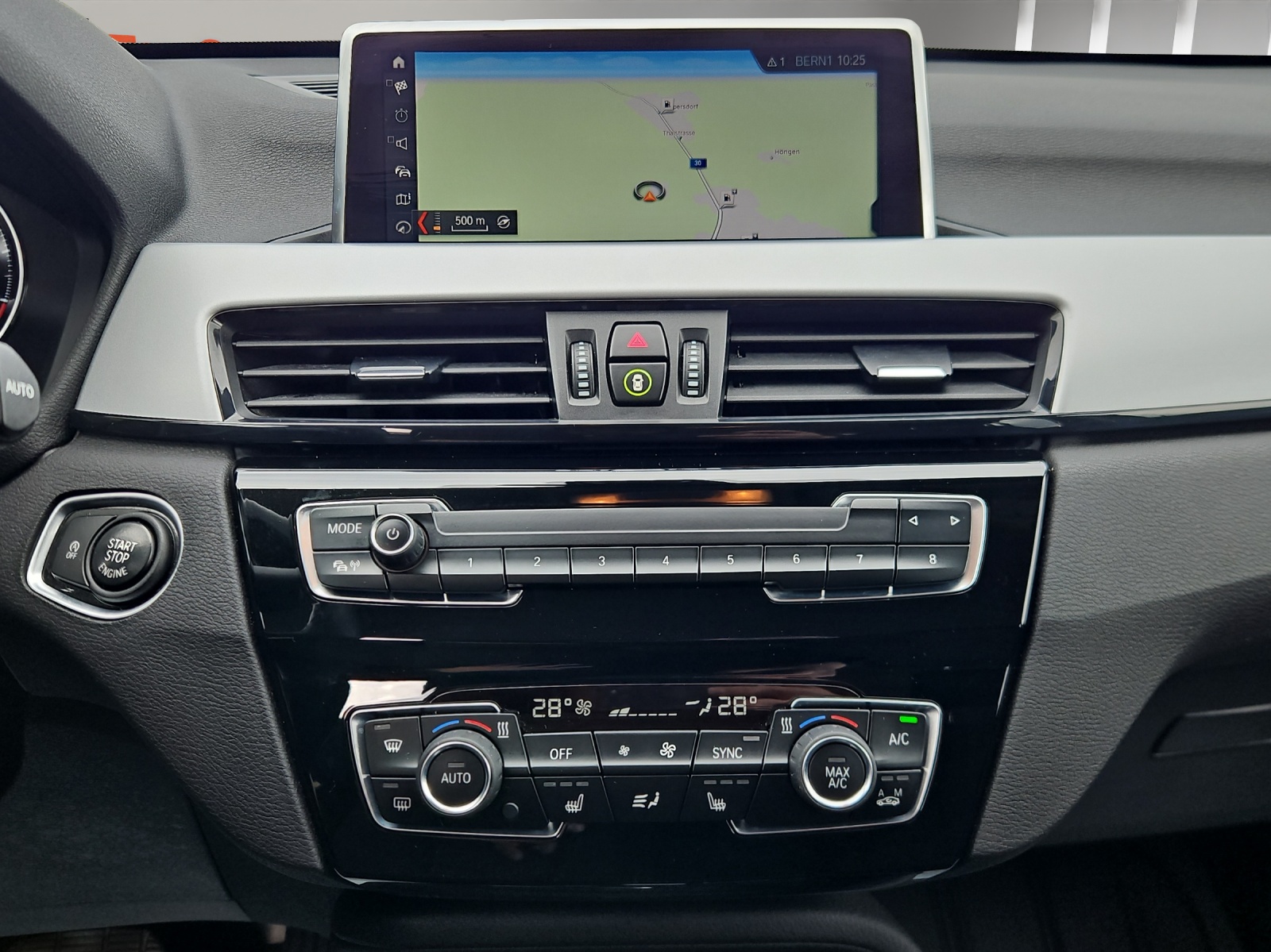 BMW X1 sDrive 18i Steptronic DSK-image-10