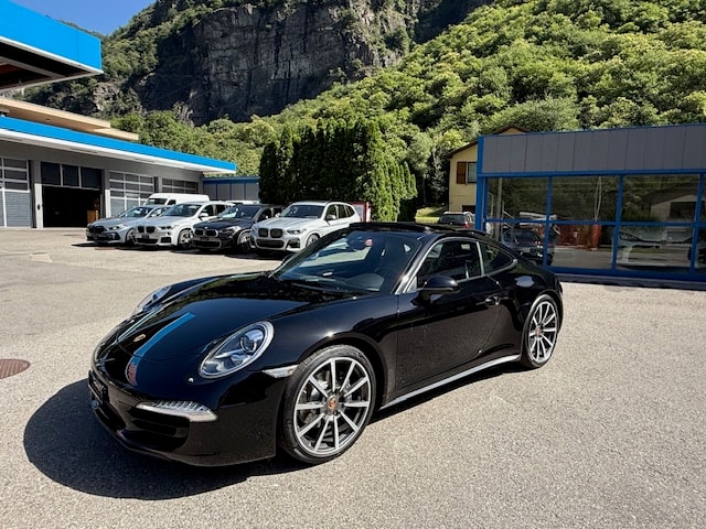 PORSCHE 911 Carrera 4 PDK-image-2