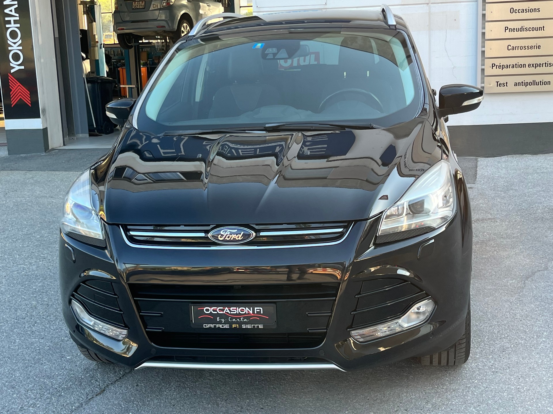 FORD Kuga 1.6 SCTi Titanium 4WD Automatic-image-0