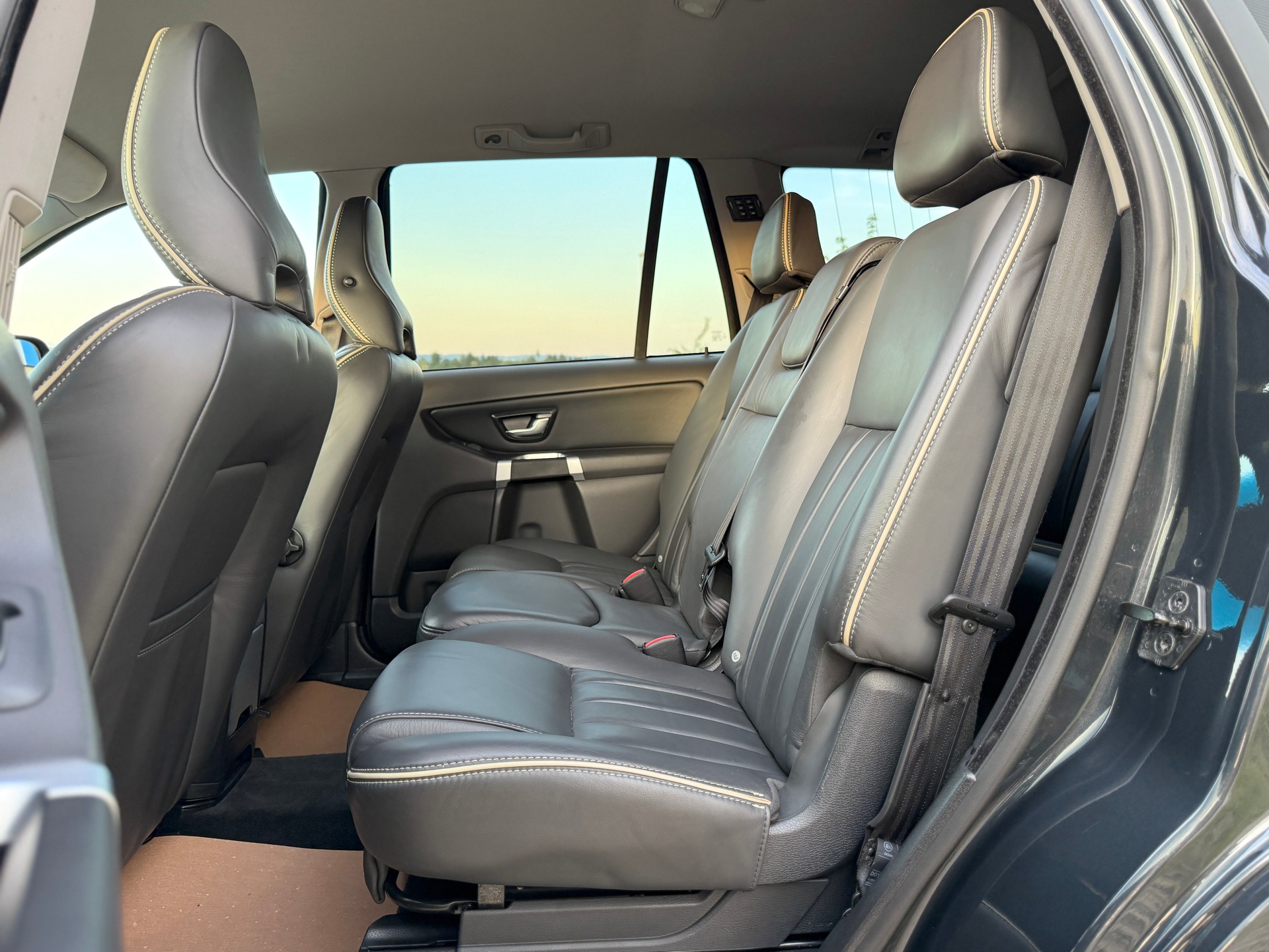 VOLVO XC90 D5 AWD Summum Geartronic-image-20