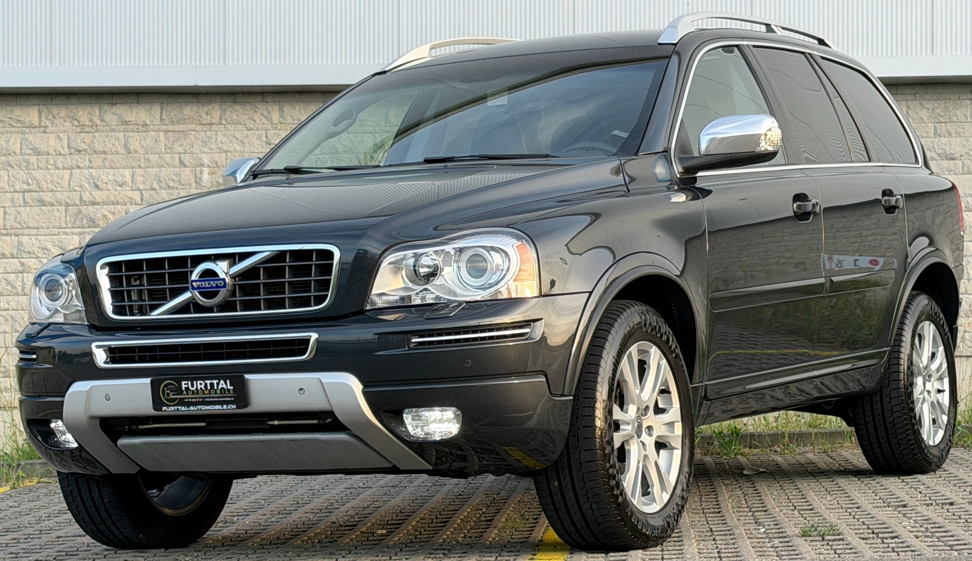 VOLVO XC90 D5 AWD Summum Geartronic-image-4
