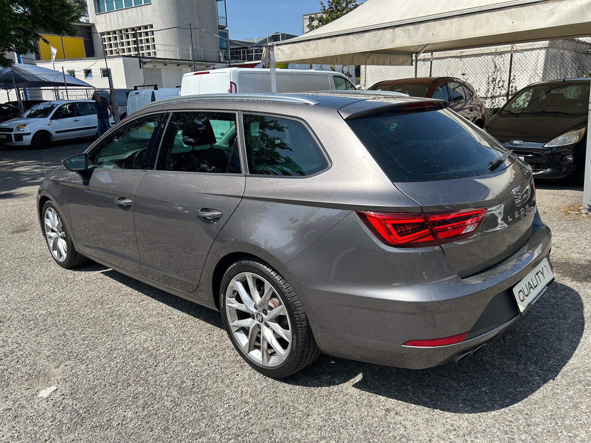 SEAT Leon ST 1.4 TSI FR-image-4
