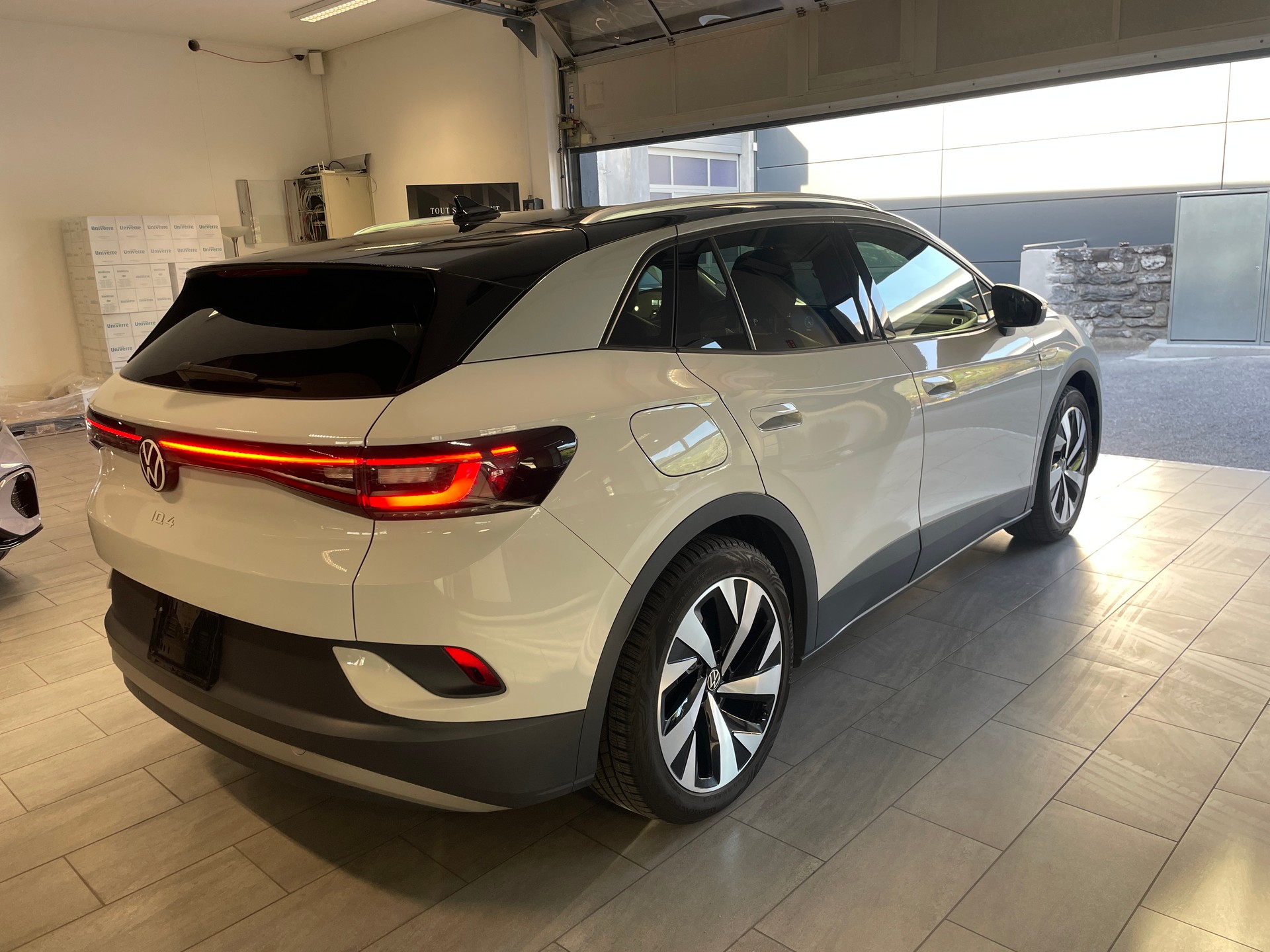 VW ID.4 Pro Performance 77 kWh 1ST-image-5