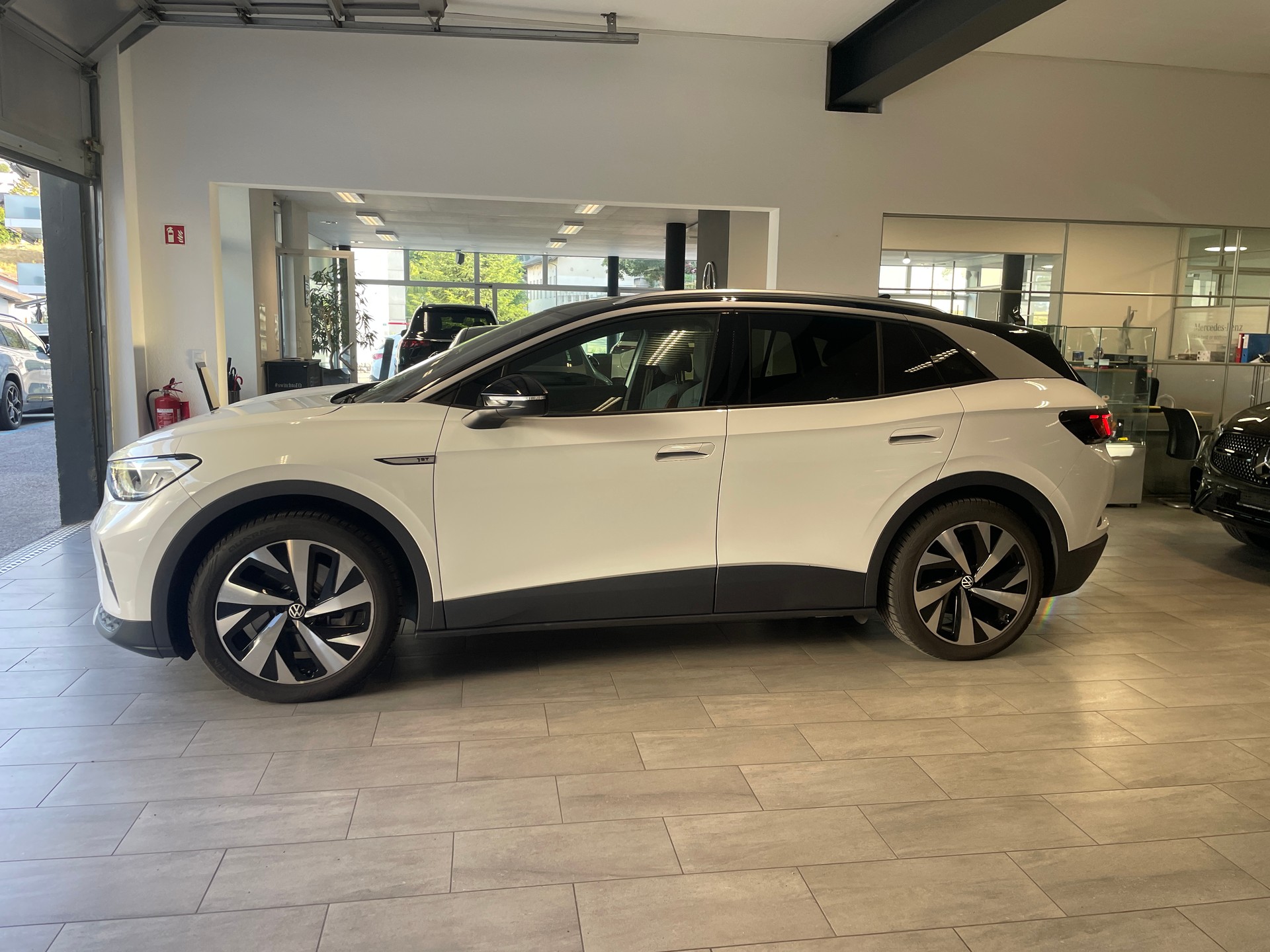 VW ID.4 Pro Performance 77 kWh 1ST-image-3