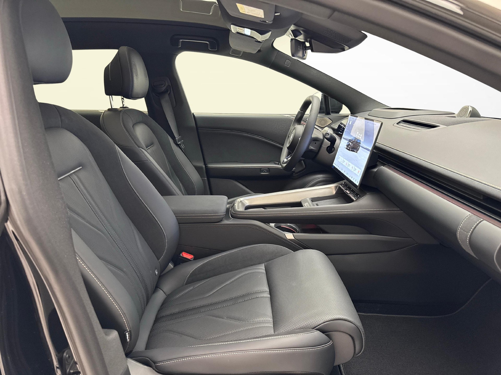 ZEEKR 7GT Privilege AWD-image-8