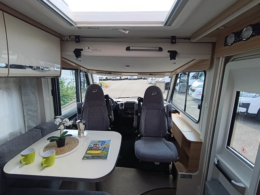 DETHLEFFS Globus I 6 GT***Absolutes Unikat auf dem Markt: Der einzige Dethleffs Globebus I 6 mit kraftvollen 160 PS!***-image-12