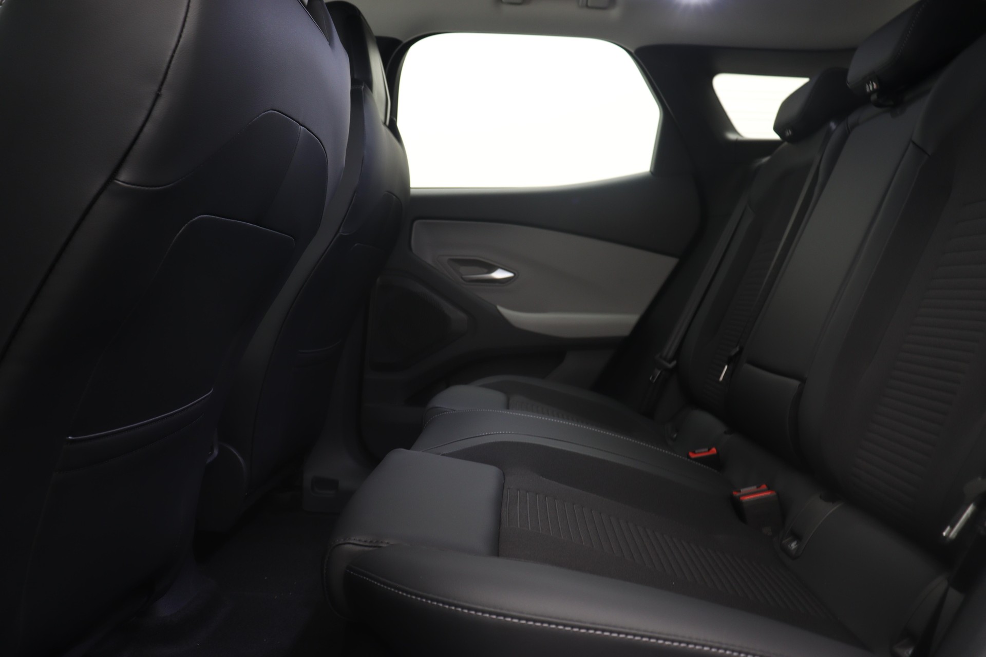 FORD Explorer Extended Range Premium AWD-image-8