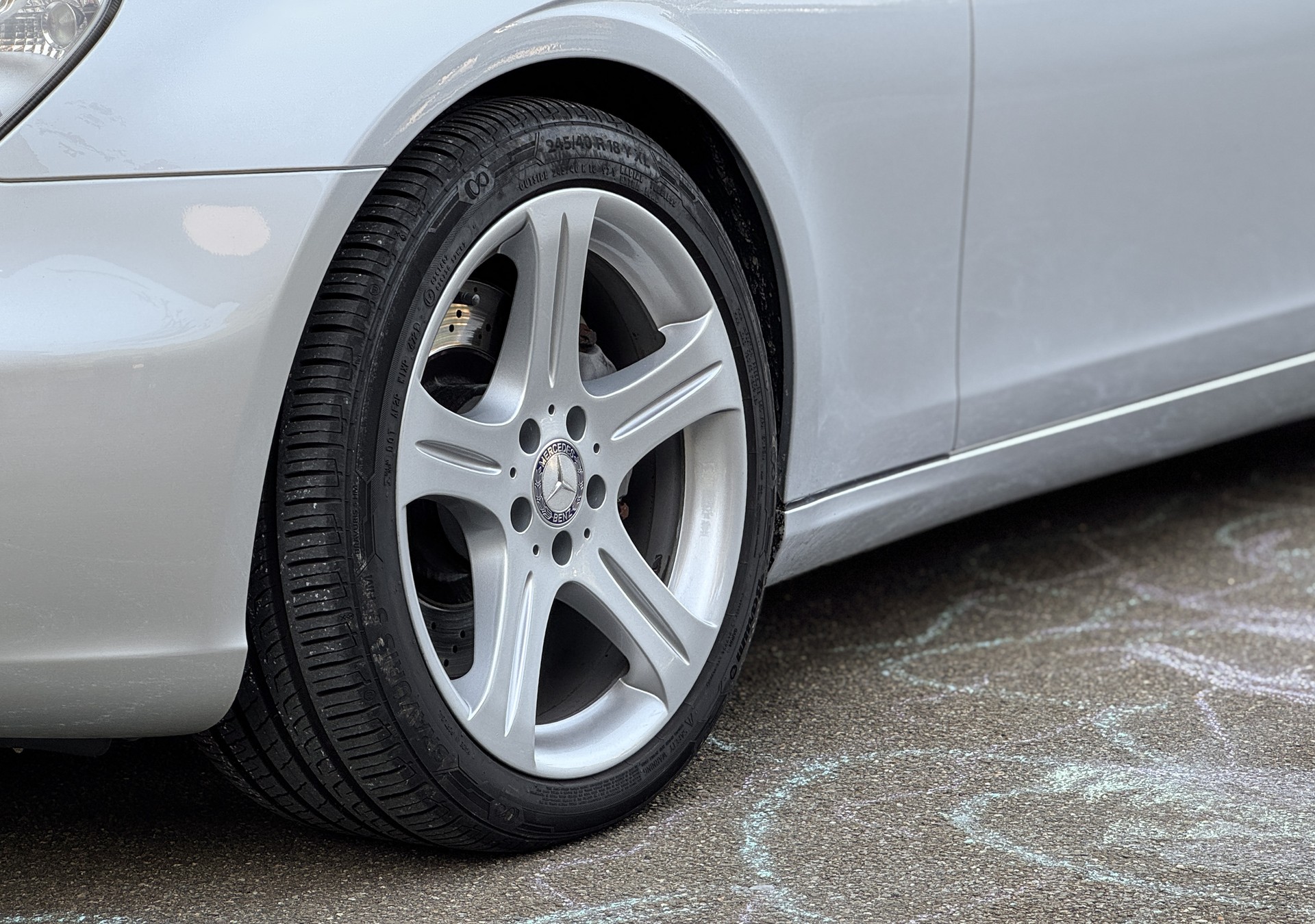 MERCEDES-BENZ CLS 500 V8-image-5