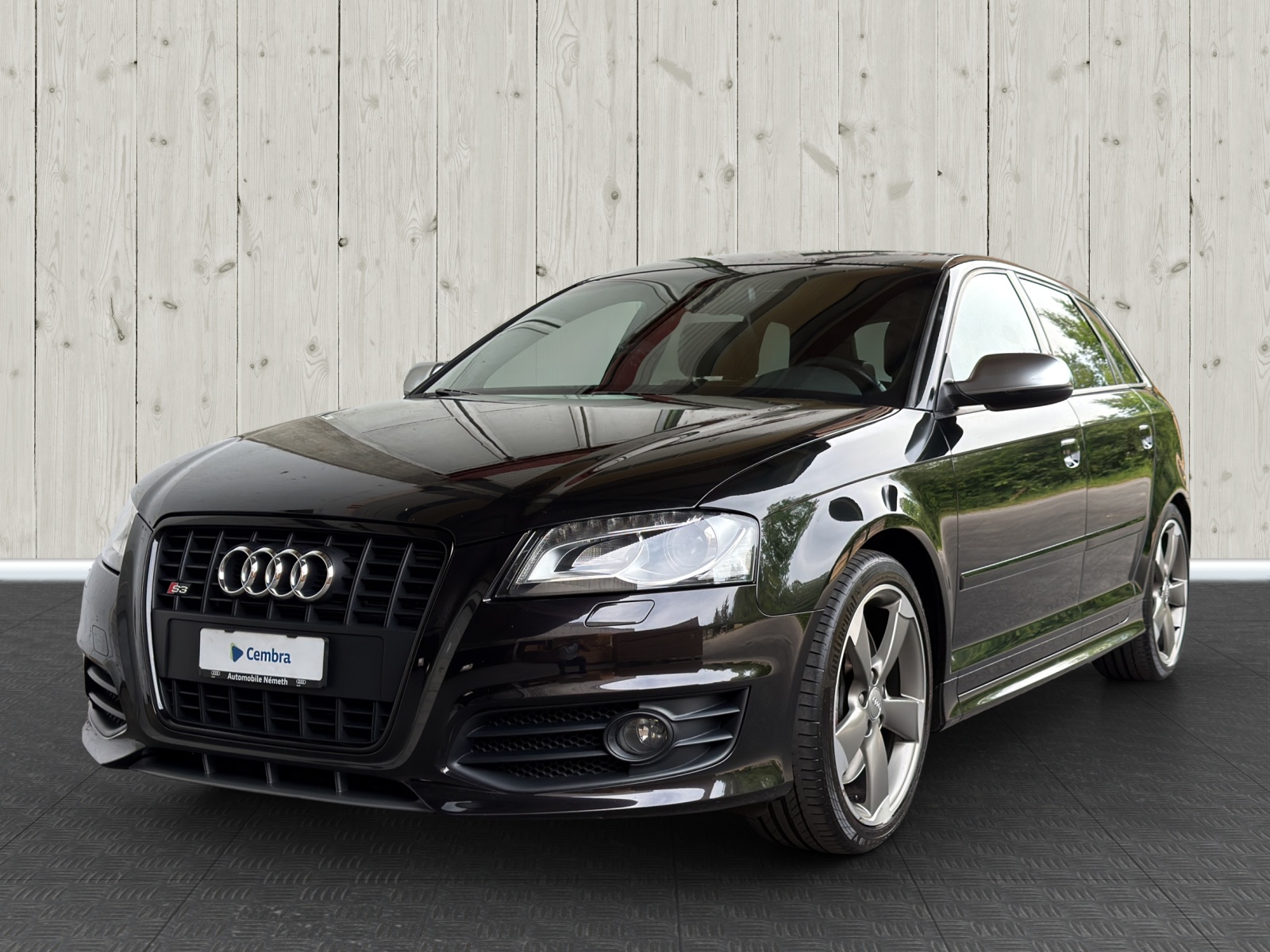 AUDI S3 Sportback 2.0 TFSI quattro S-tronic-image-2
