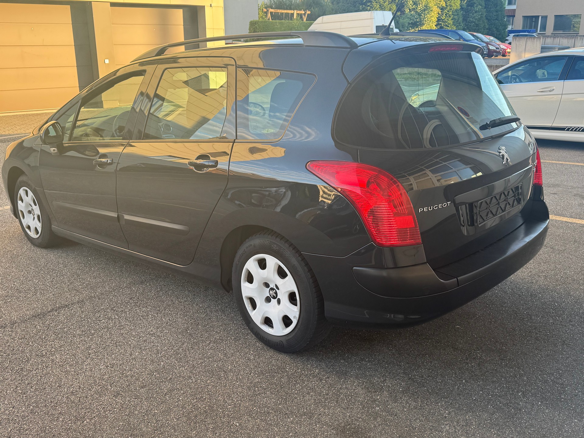 PEUGEOT 308 SW 1.6 HDI EGS6 ** ab MFK & Service **-image-2
