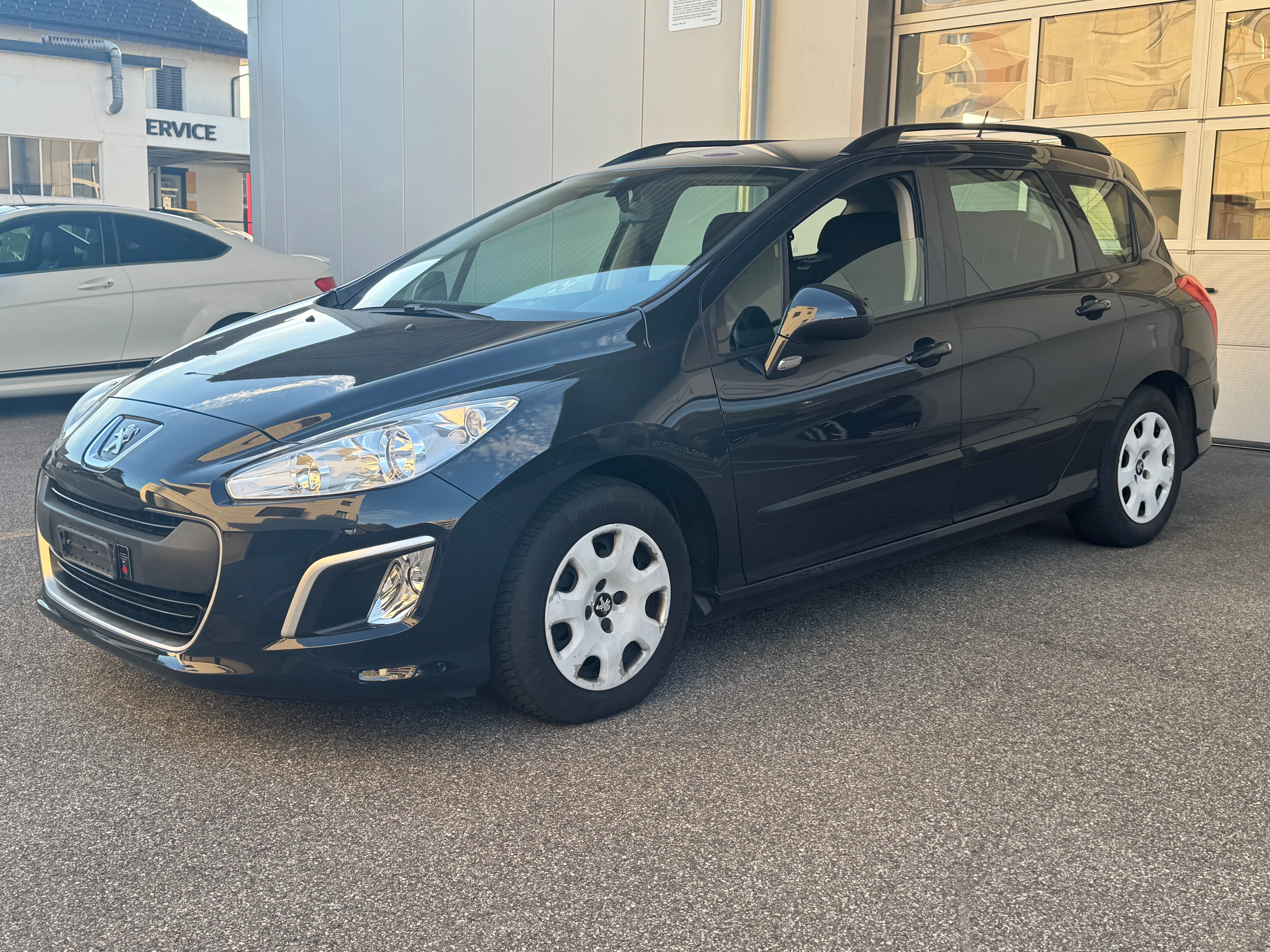 PEUGEOT 308 SW 1.6 HDI EGS6 ** ab MFK & Service ** — slika 4