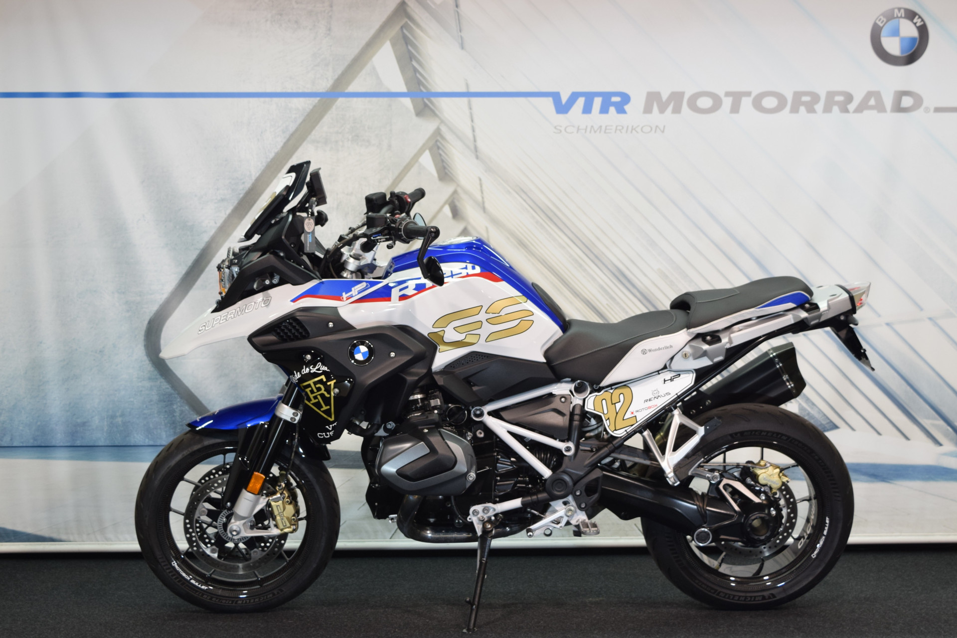 BMW R 1250 GS HP inkl. Rotobox Carbonräder & Remus-image-4
