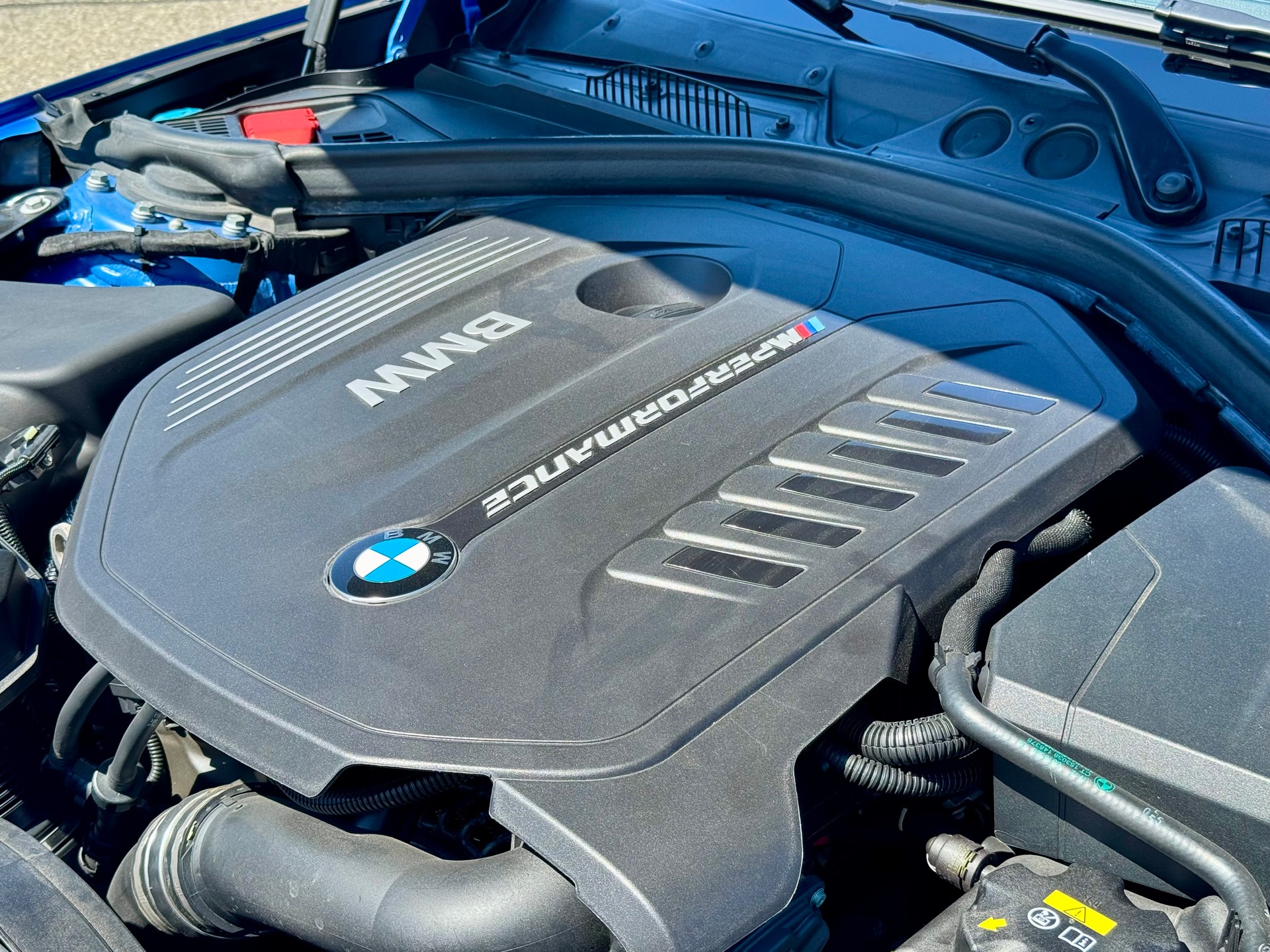 BMW M240i xDrive SAG-image-17