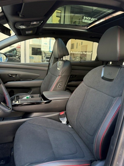 HYUNDAI Tucson 1.6 T-GDi HEV N-Line 4WD-image-14