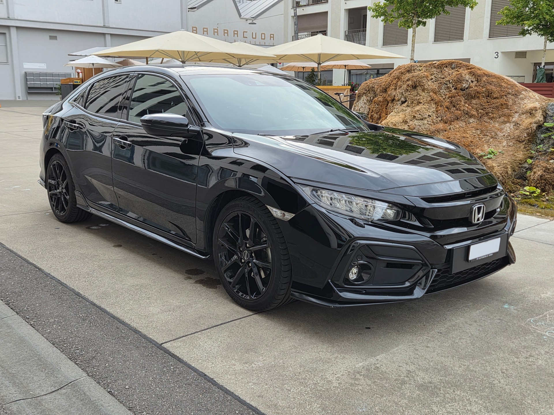 HONDA Civic 1.5 VTEC Sport Plus CVT-image-1