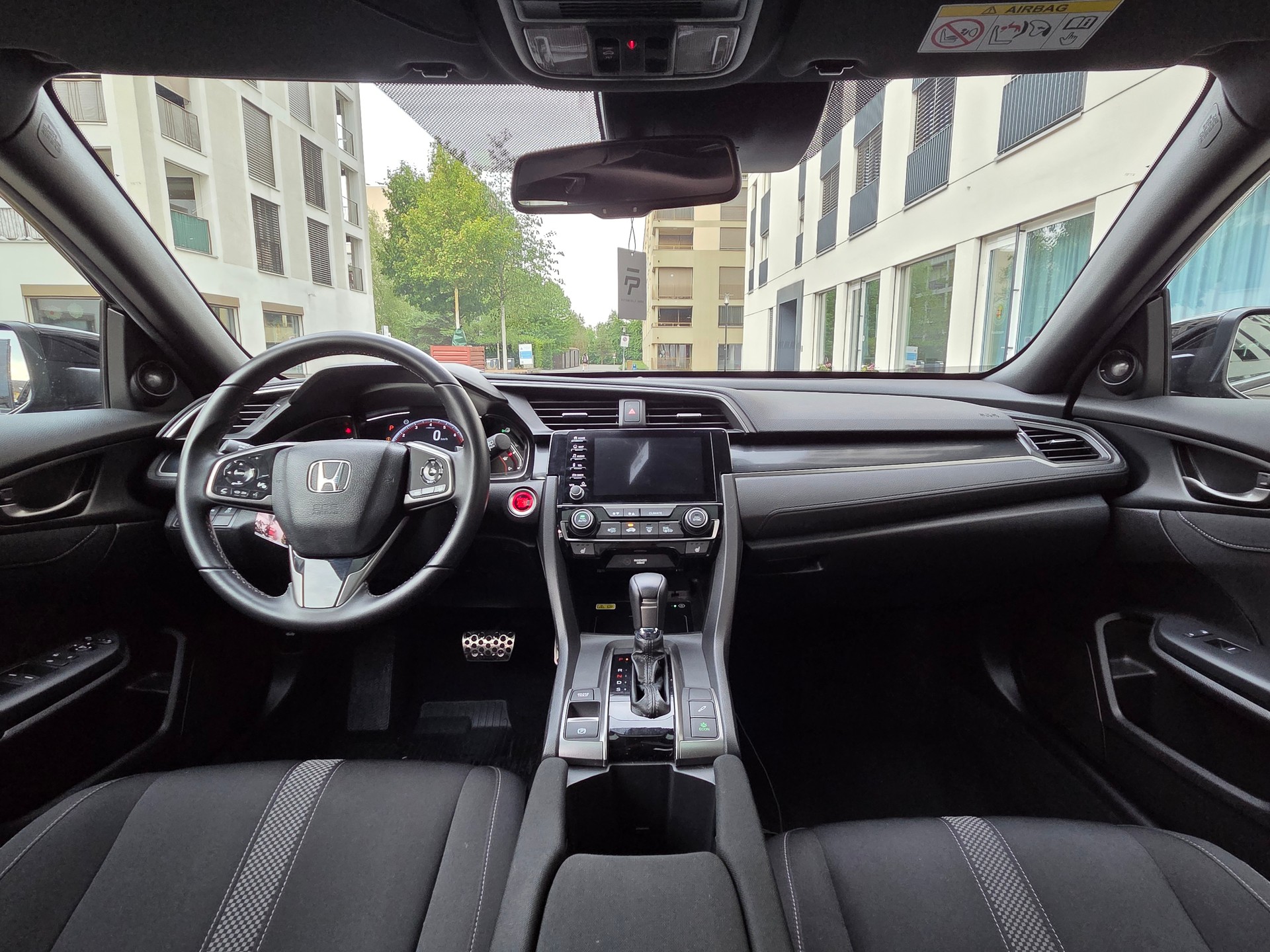 HONDA Civic 1.5 VTEC Sport Plus CVT-image-9