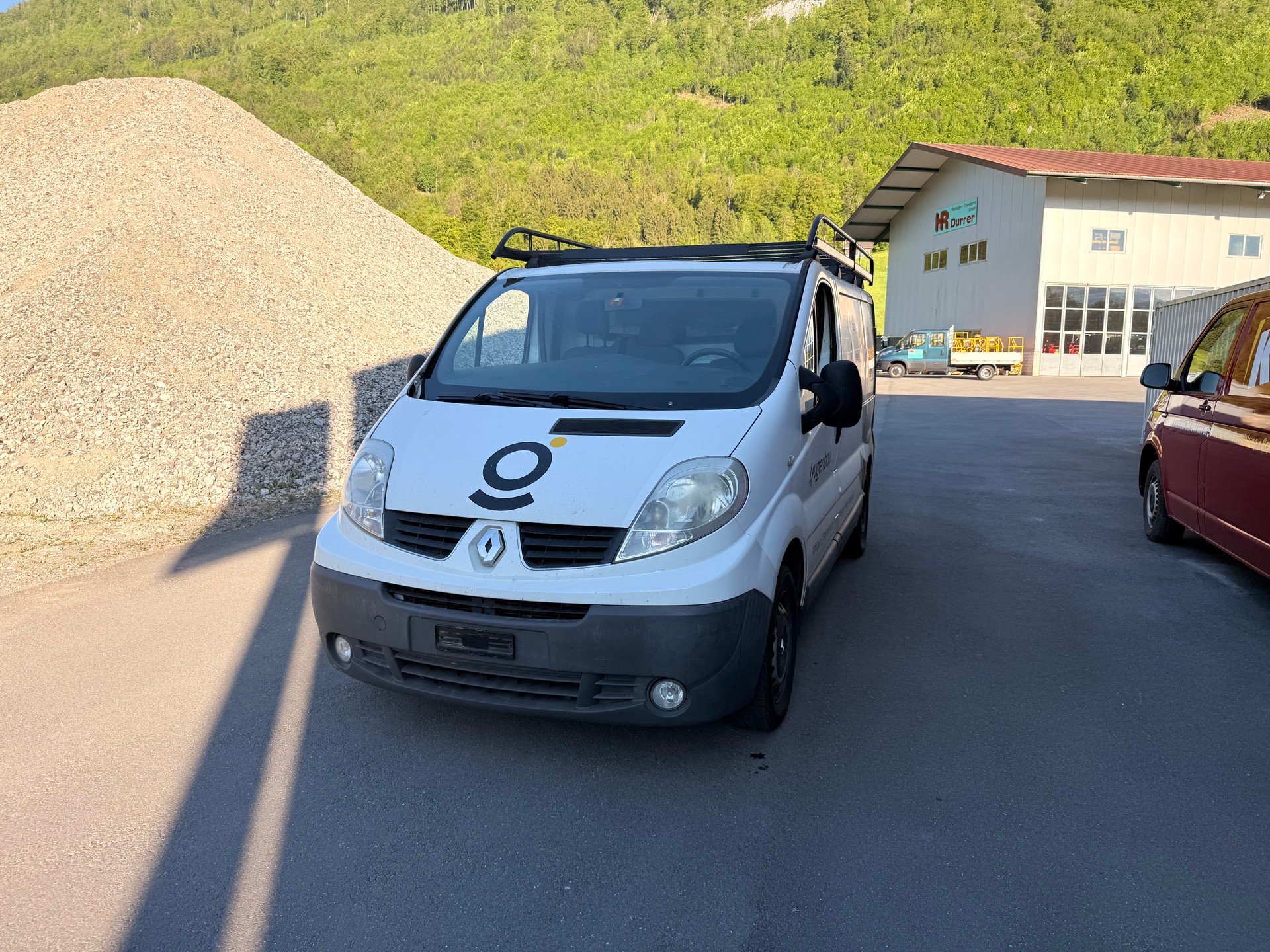 RENAULT Trafic 2.0 dCi 90 2.7t L1H1-image-0