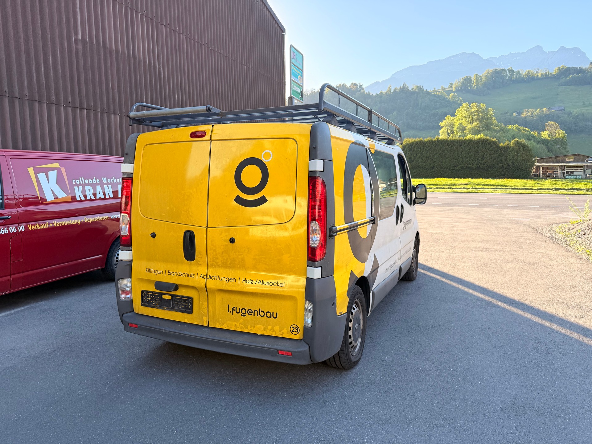 RENAULT Trafic 2.0 dCi 90 2.7t L1H1-image-5