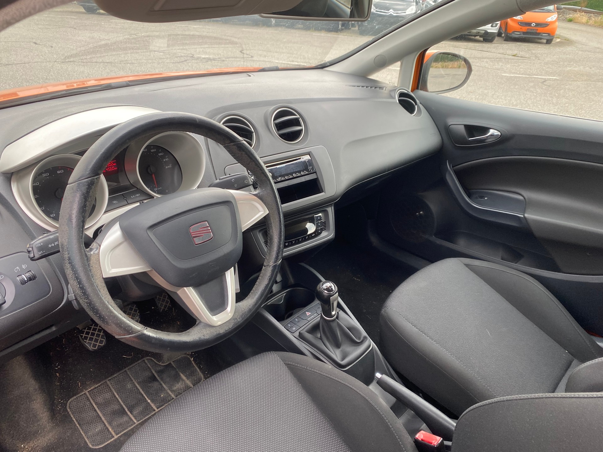 SEAT Ibiza SC 1.4 Stylance-image-4