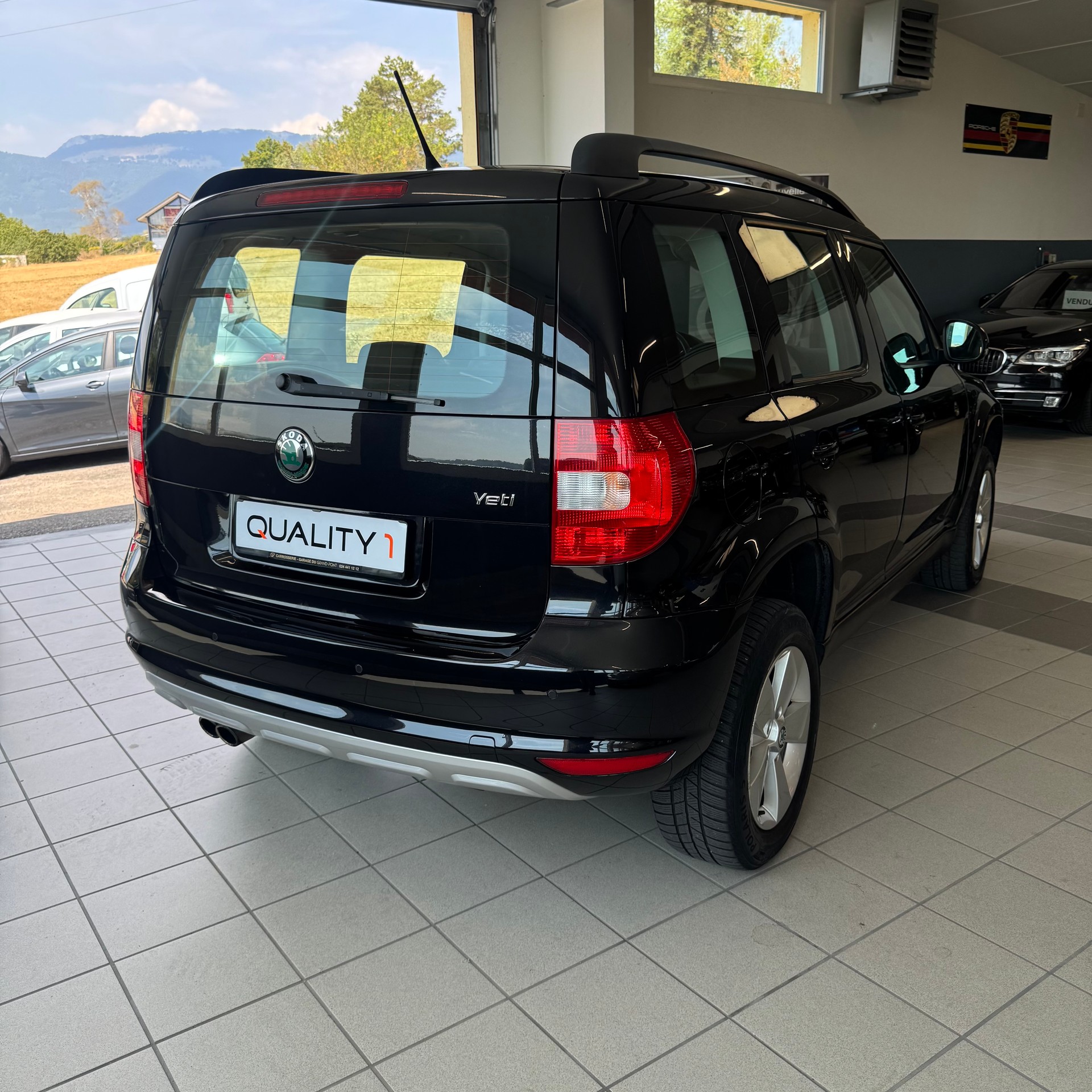 SKODA Yeti 1.8 TSI Elegance 4x4 DSG-image-6