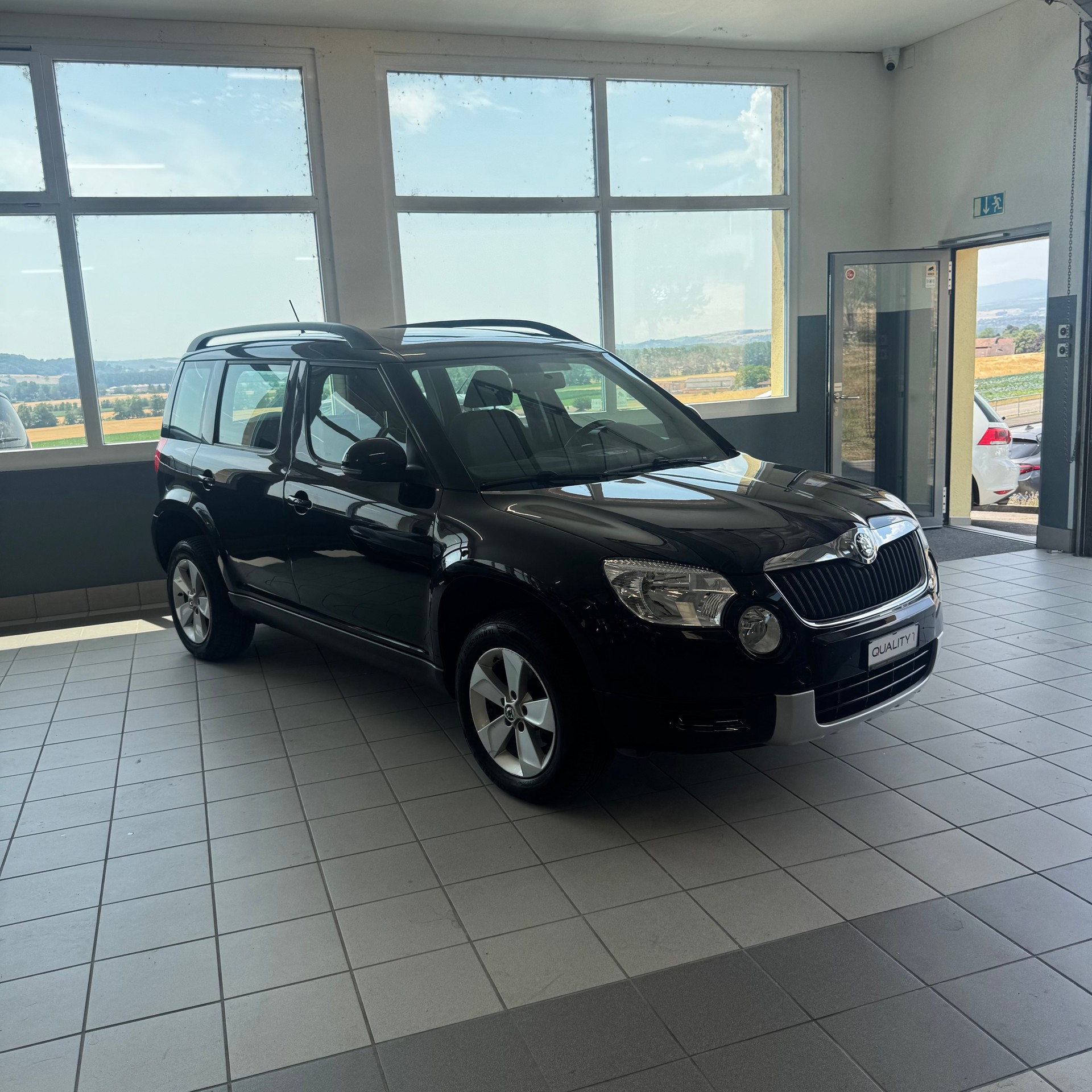 SKODA Yeti 1.8 TSI Elegance 4x4 DSG-image-3