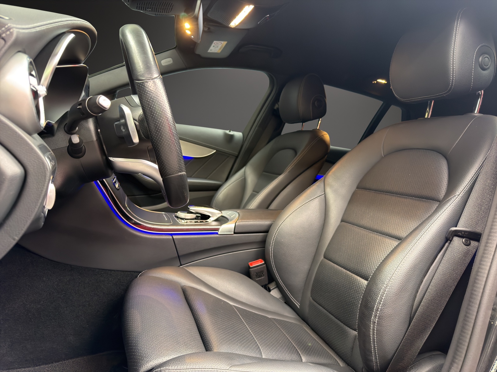 MERCEDES-BENZ C 220d SwissStar AMG L.4M-image-8