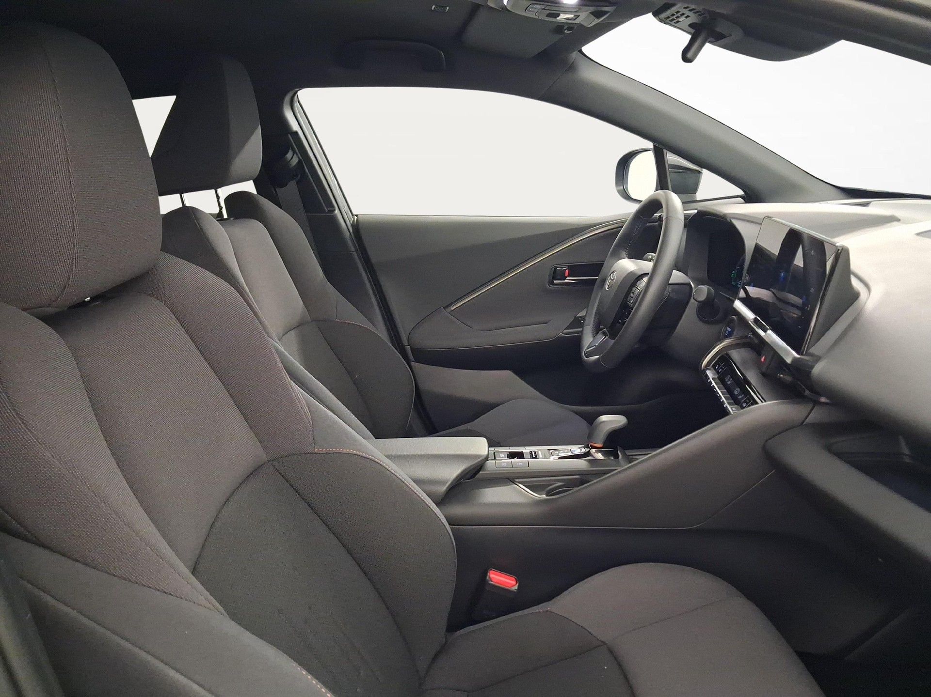 TOYOTA C-HR 2.0 PHEV Swiss Edition-image-9
