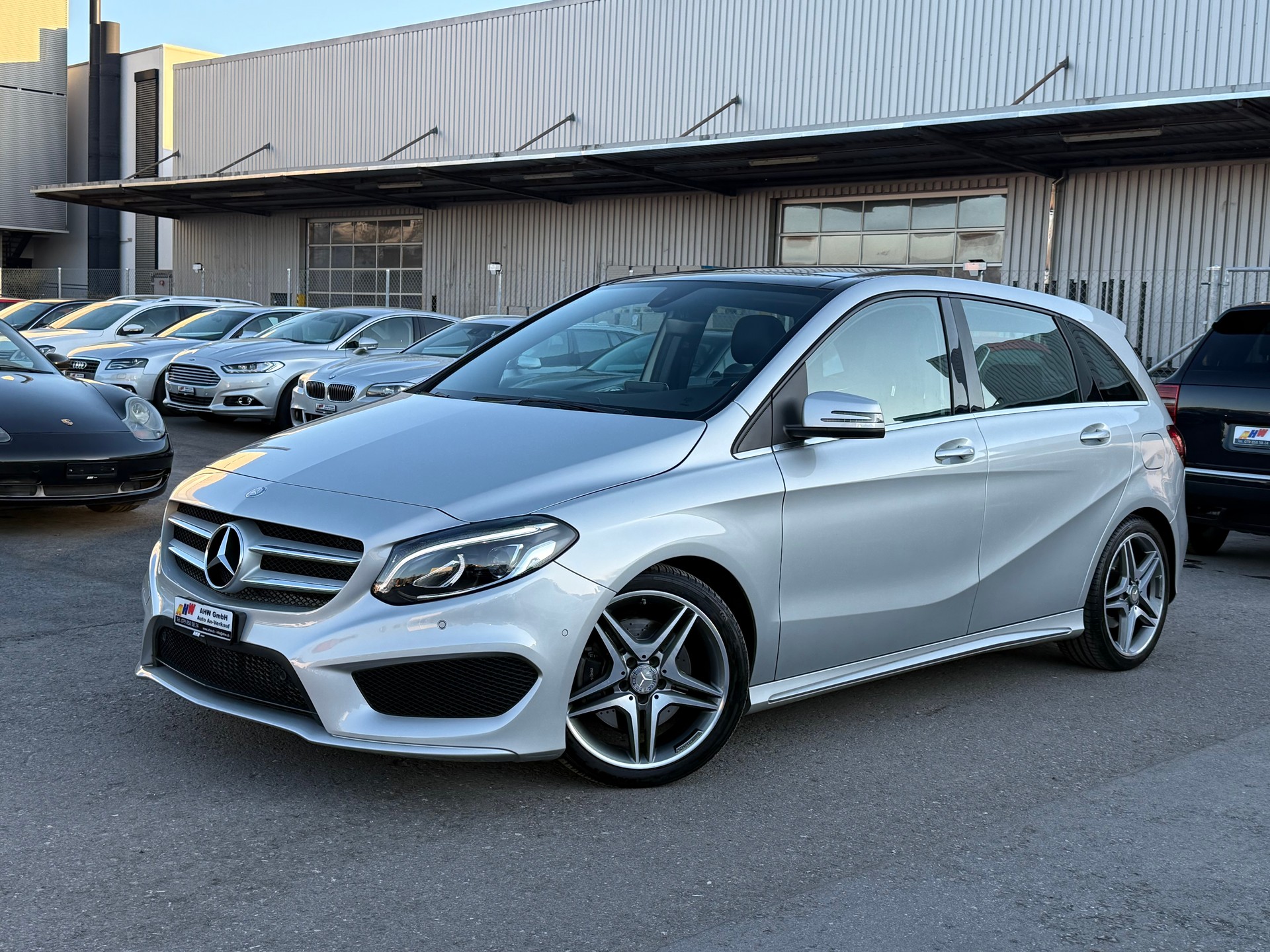 MERCEDES-BENZ B 220 CDI Swiss Star Edition AMG Line 4Matic / Frisch ab MFK / Rückfahrkamera / Panoramadach