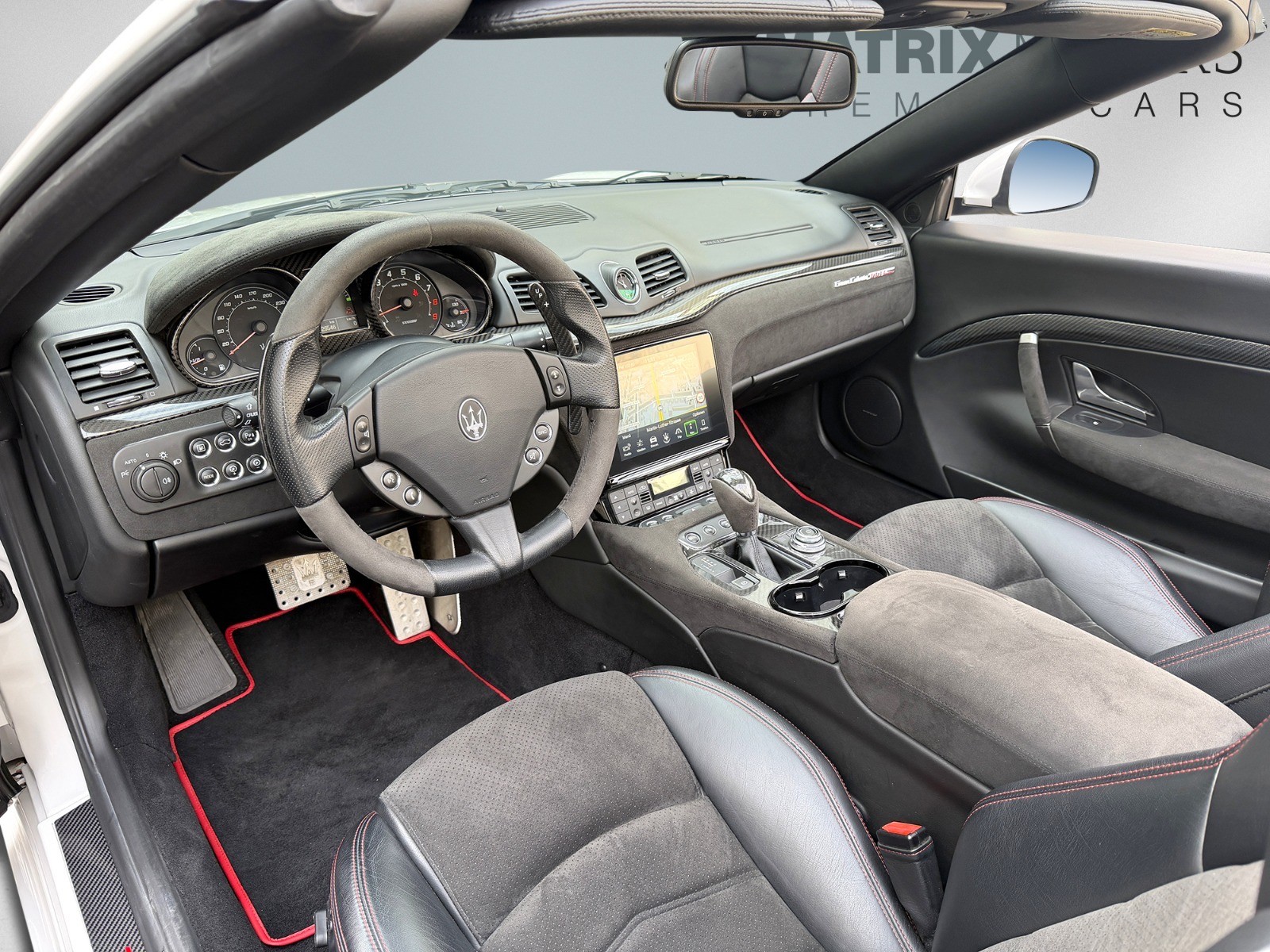 MASERATI GranCabrio MC Stradale Alcantara-image-5