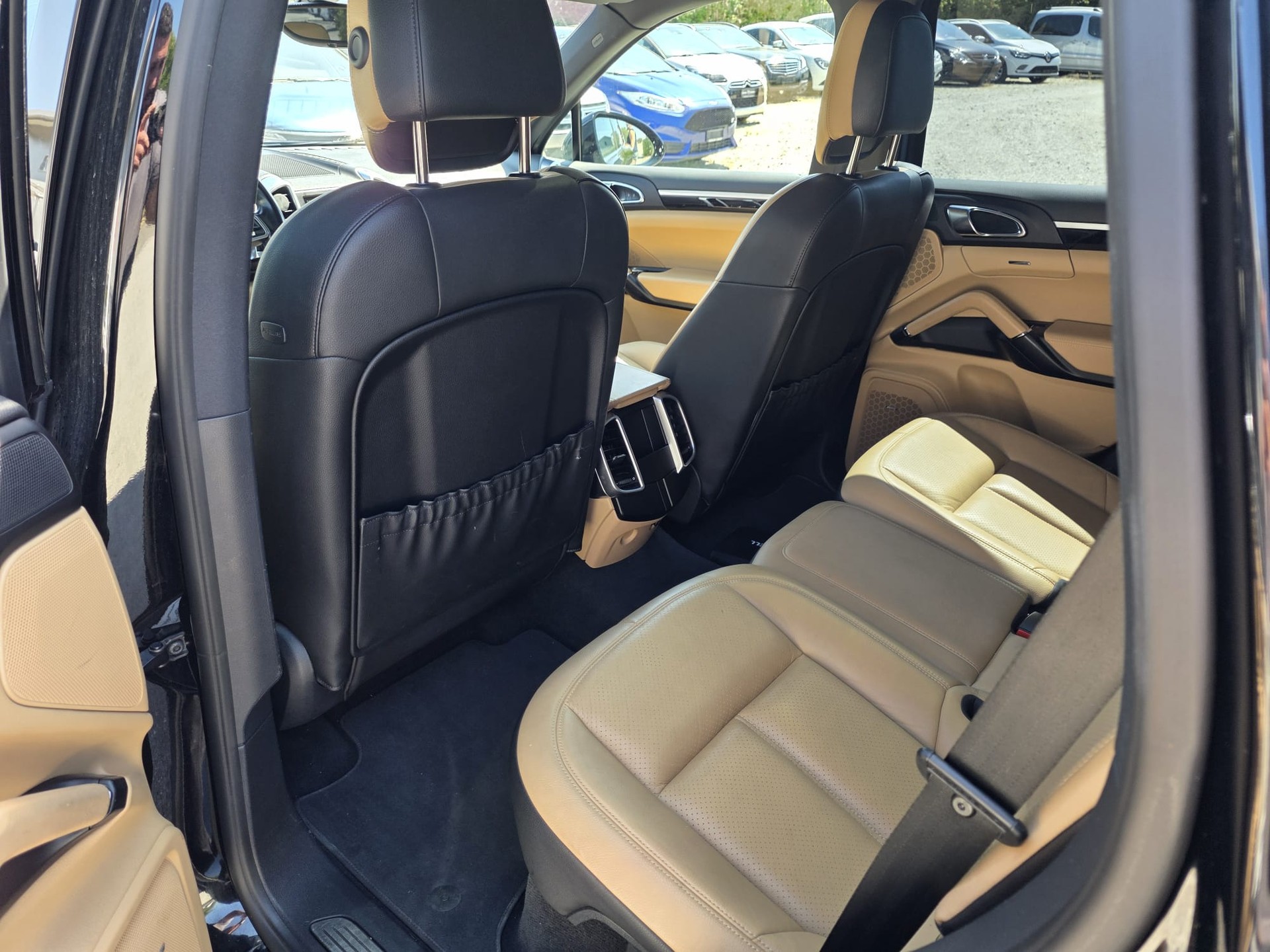 PORSCHE Cayenne Diesel-image-7