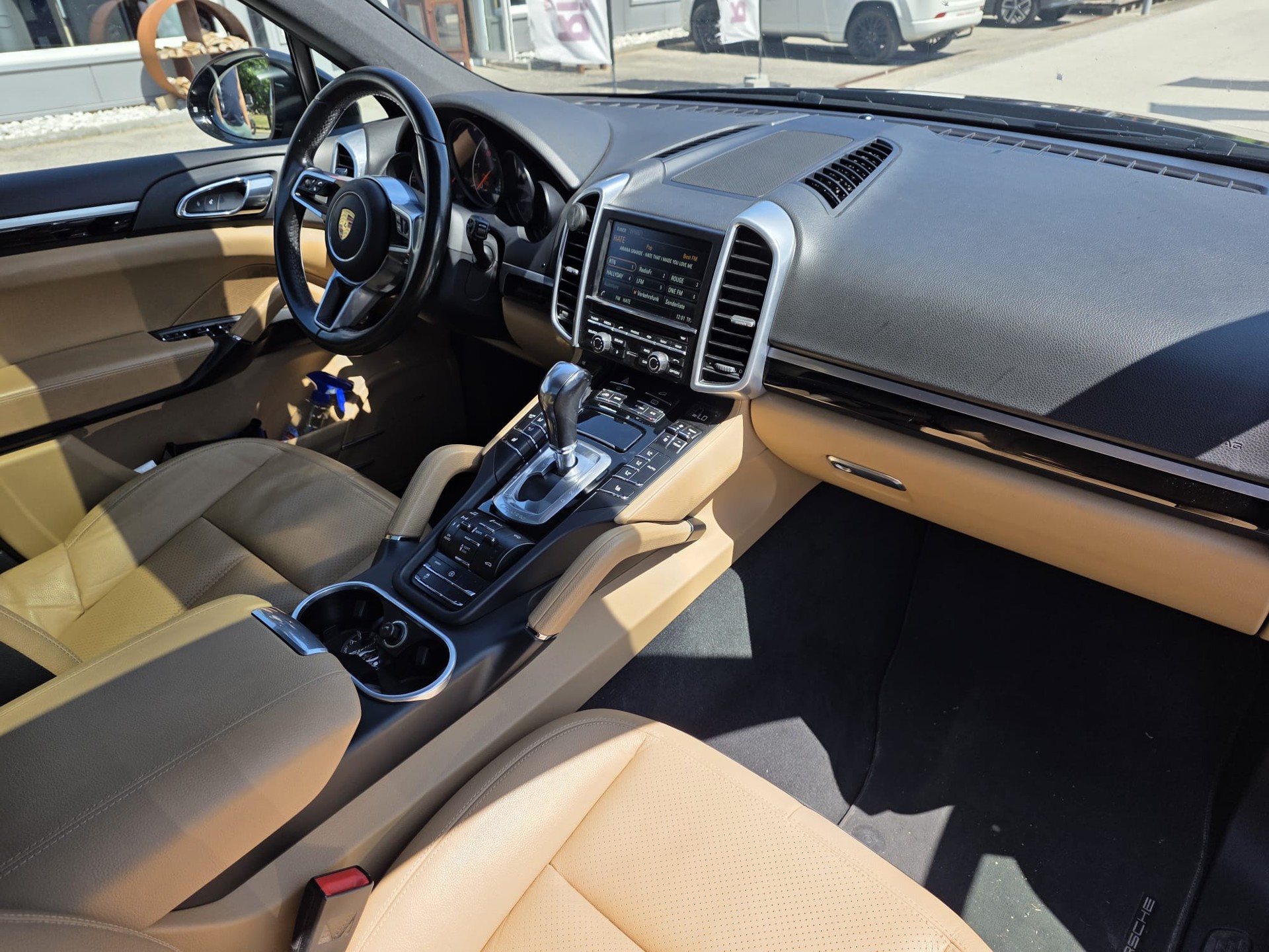 PORSCHE Cayenne Diesel-image-4