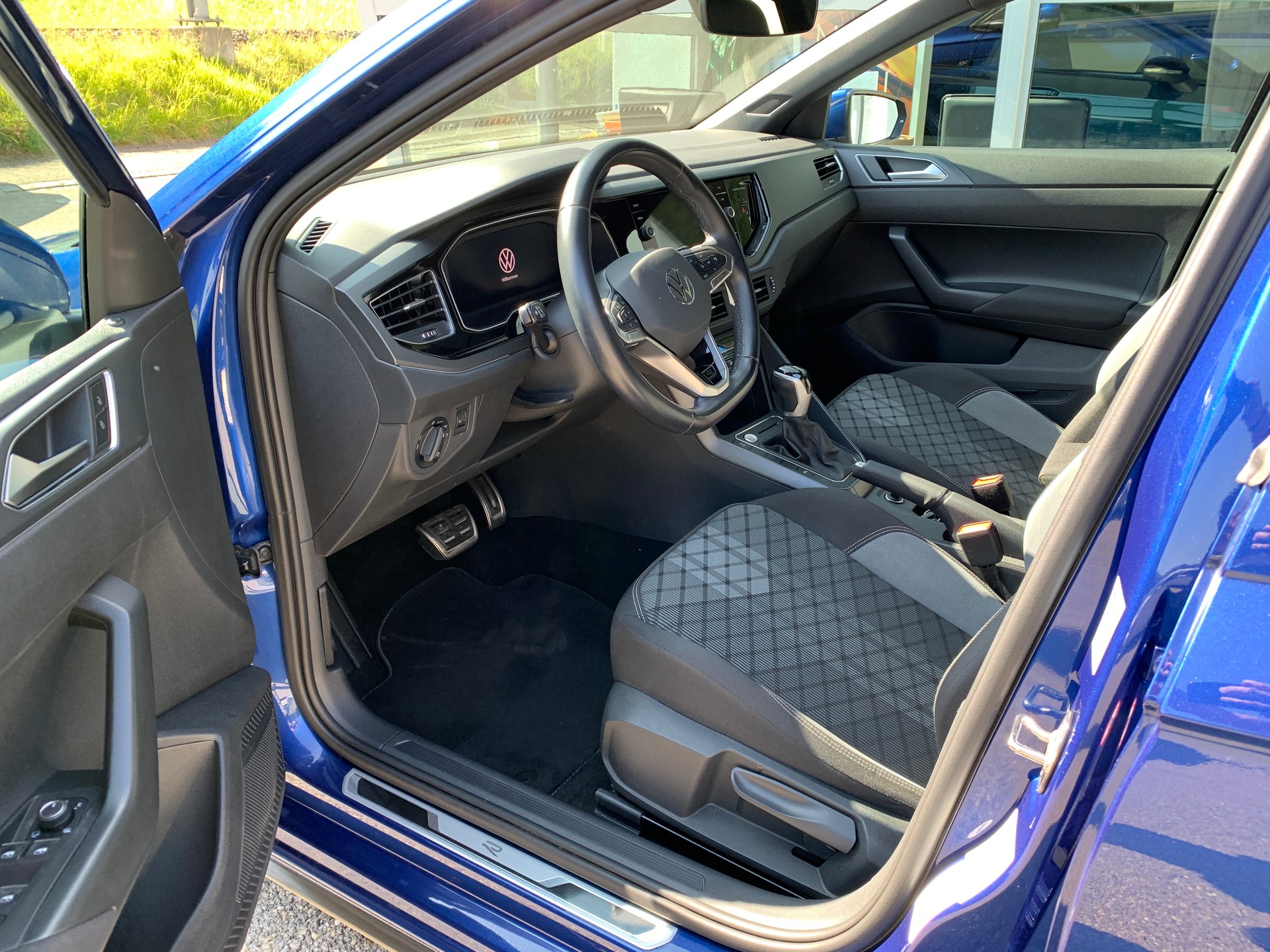 VW Polo 1.0 TSI R-Line DSG-image-7