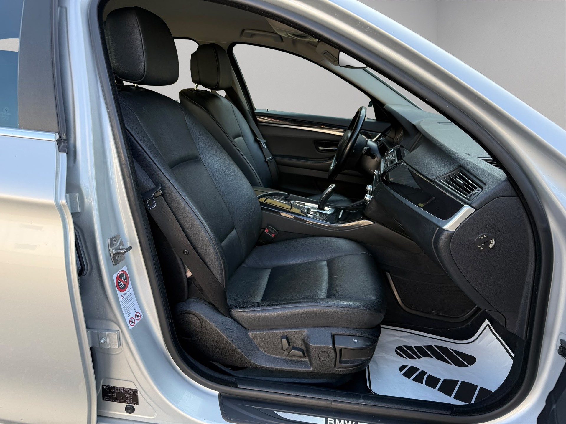 BMW 525d Touring Steptronic-image-13