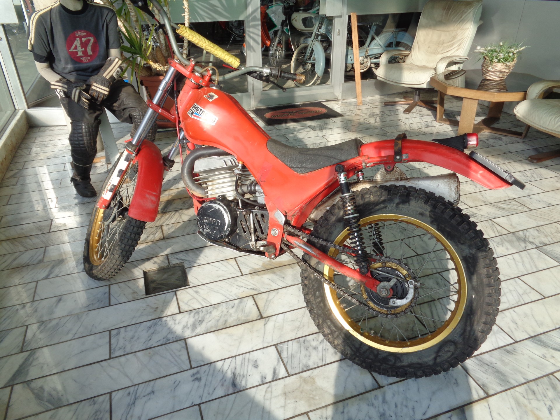 CCM CMT 310 MK II-image-3
