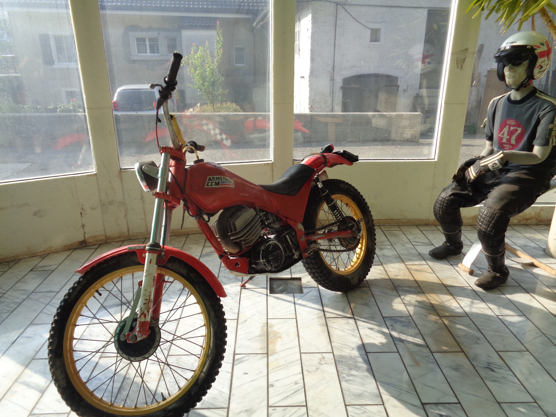 CCM CMT 310 MK II-image-5