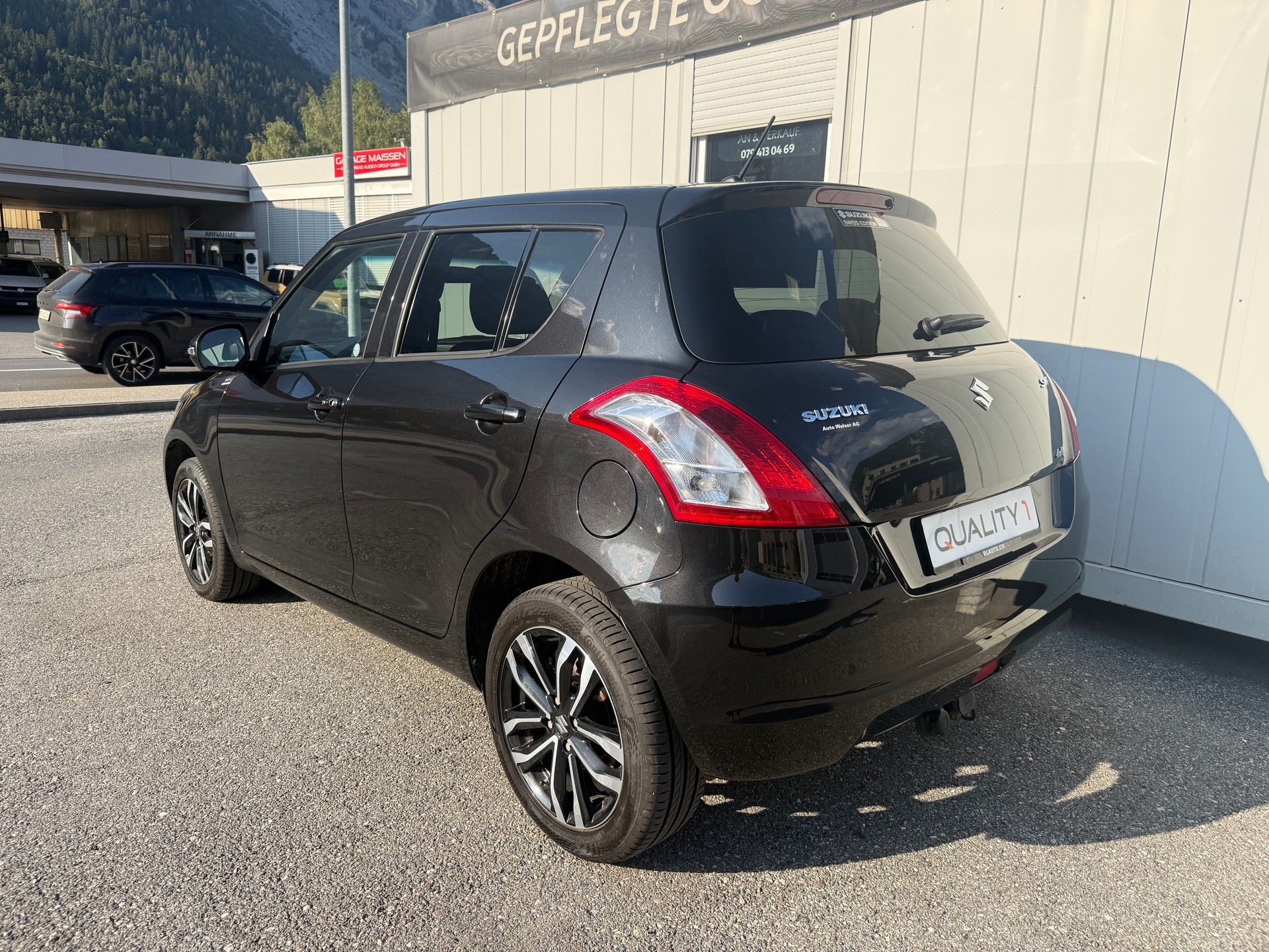 SUZUKI Swift 1.2i 16V PizSulai 4x4 *KLIMA* AHK* MFK FRISCH-image-6