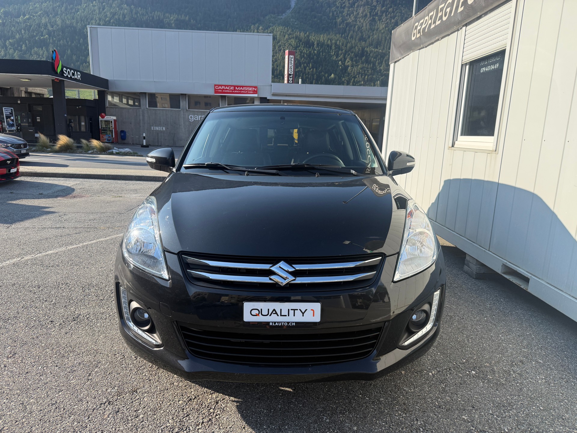 SUZUKI Swift 1.2i 16V PizSulai 4x4 *KLIMA* AHK* MFK FRISCH-image-22