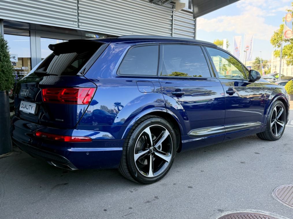 AUDI Q7 50 TDi quattro S line-image-2