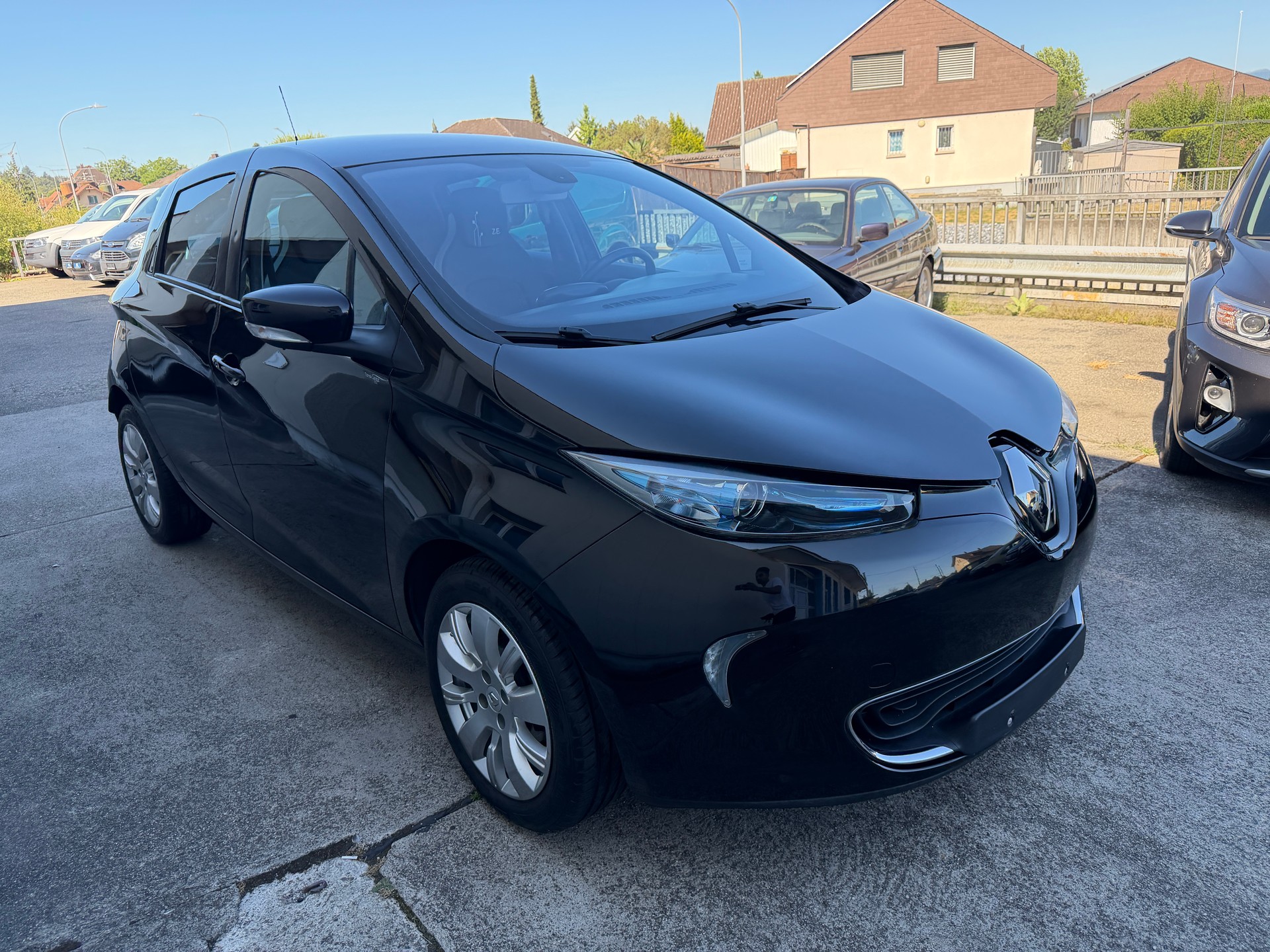 RENAULT Zoe Intens Q210-image-1