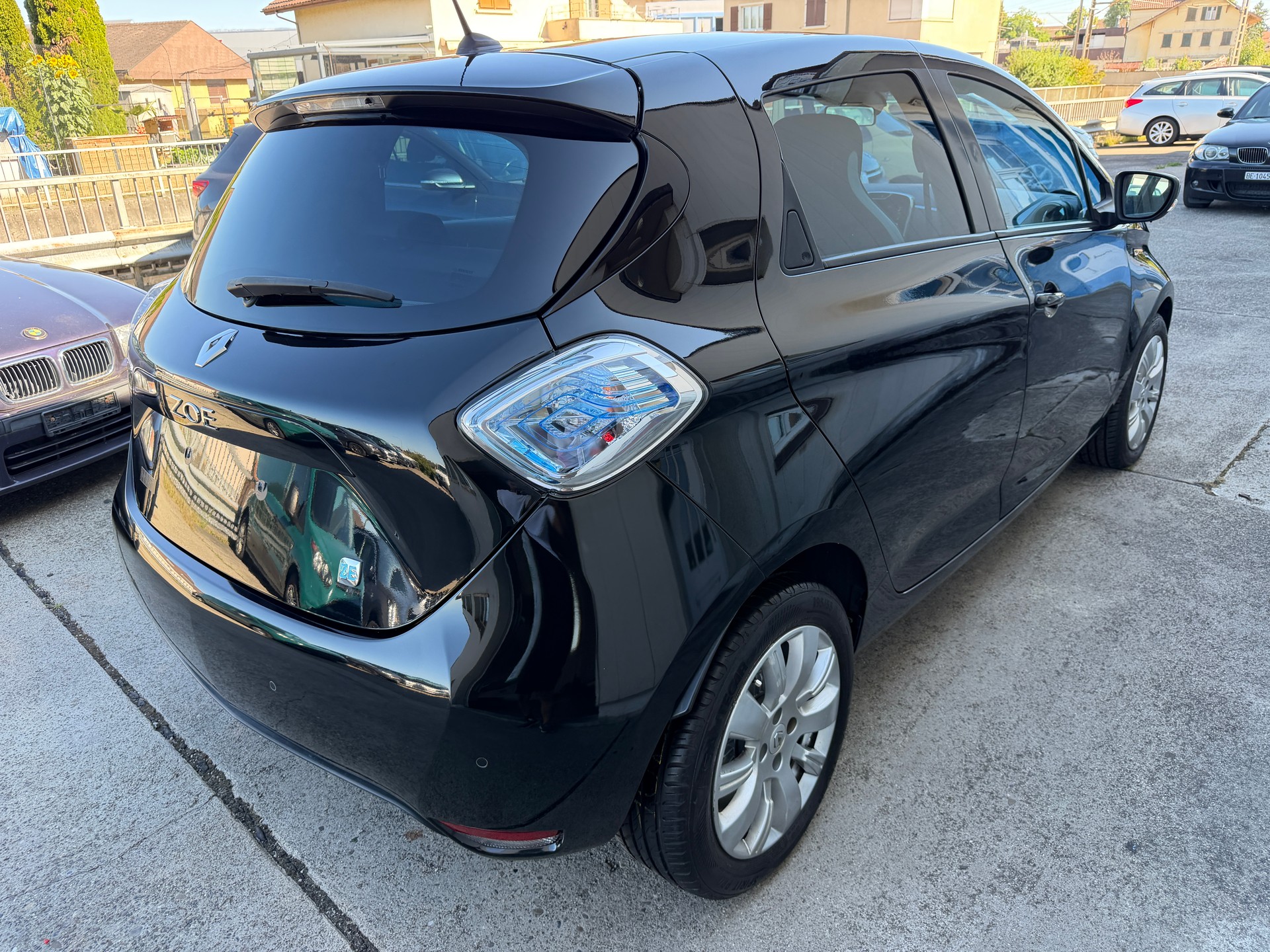 RENAULT Zoe Intens Q210-image-2