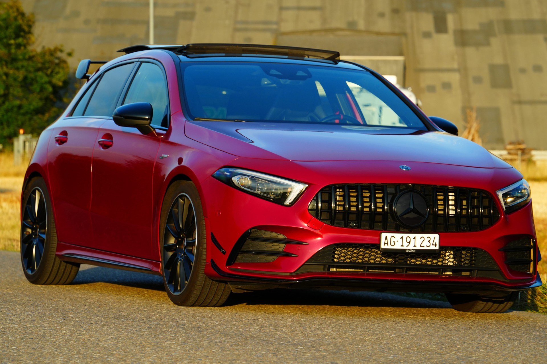 MERCEDES-BENZ A 35 AMG 4matic-image-0